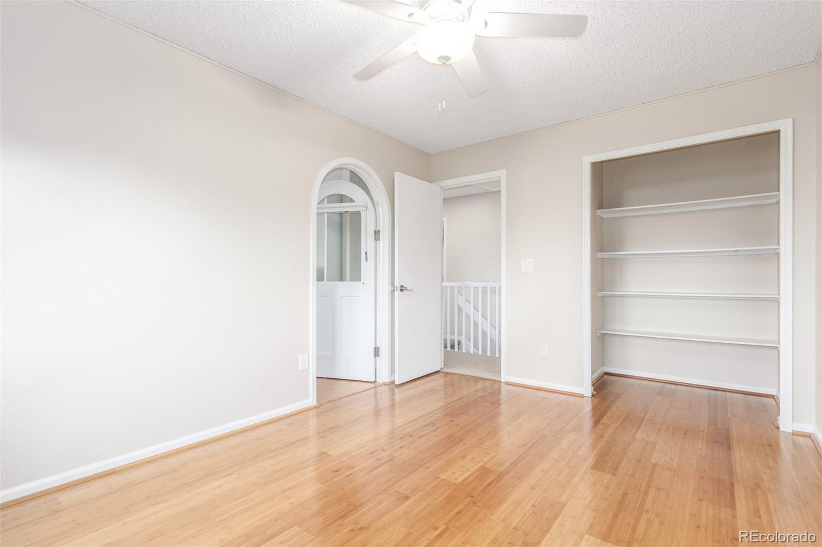 6006 S Kingston Circle