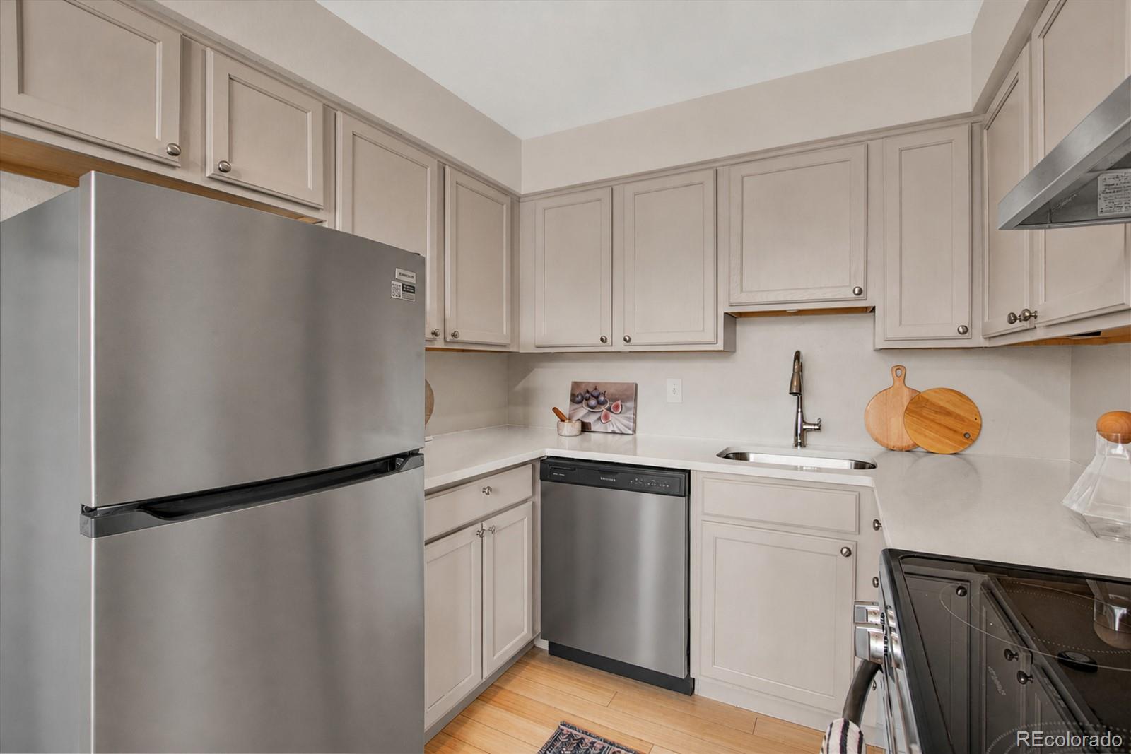 1350 Josephine Street Unit: 206