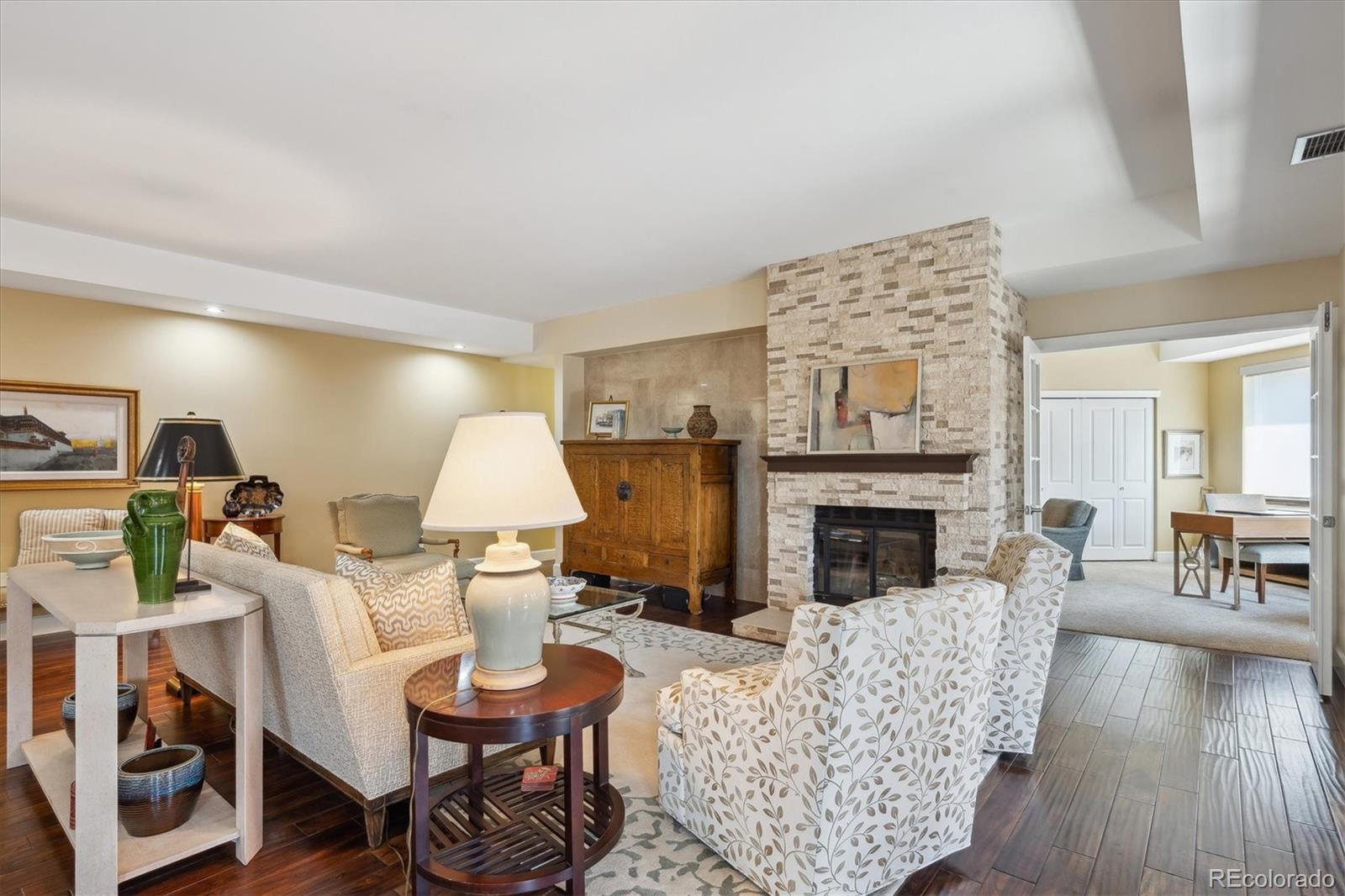 1512 Larimer Street Unit: #39