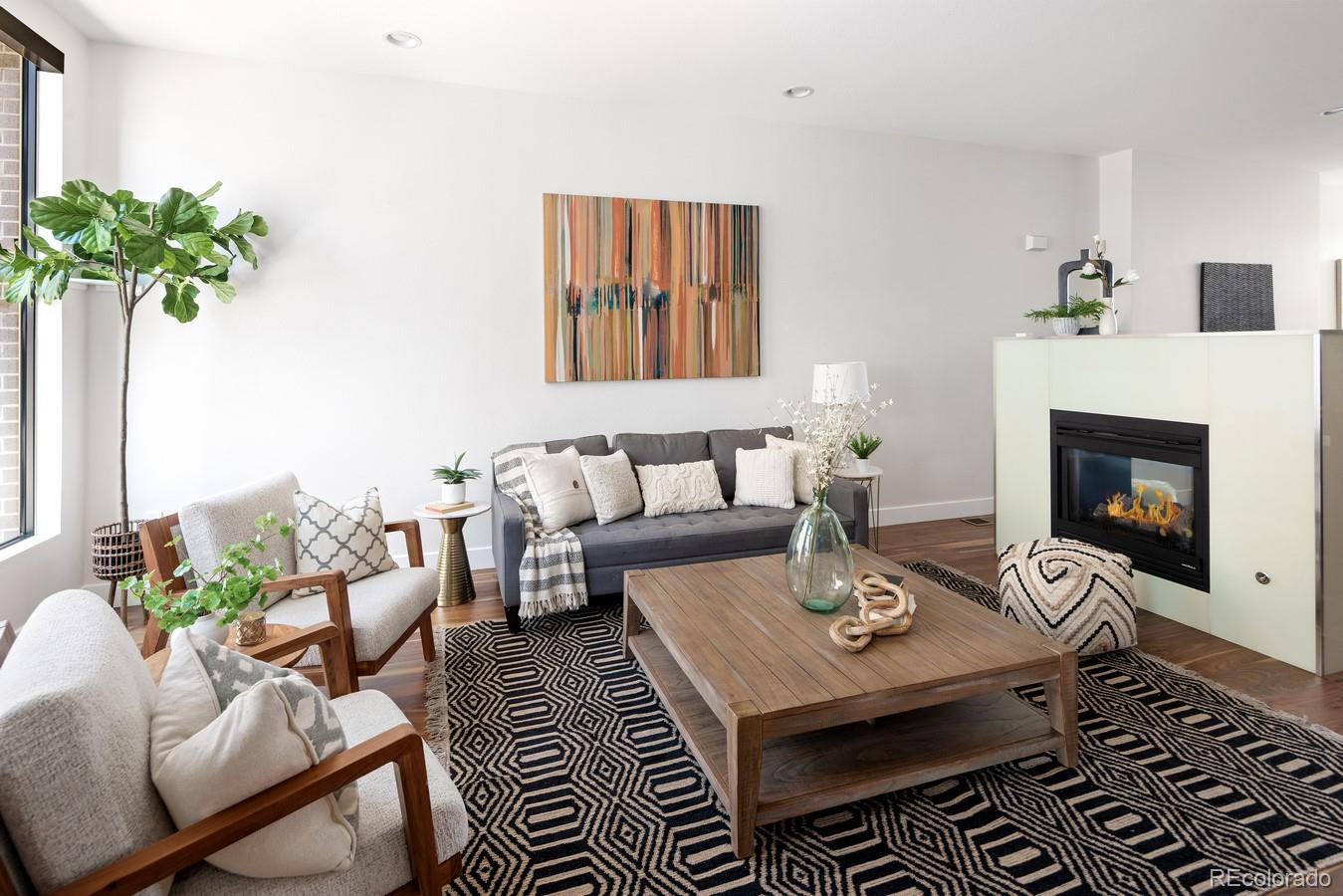 2900 Inca Street Unit: 7