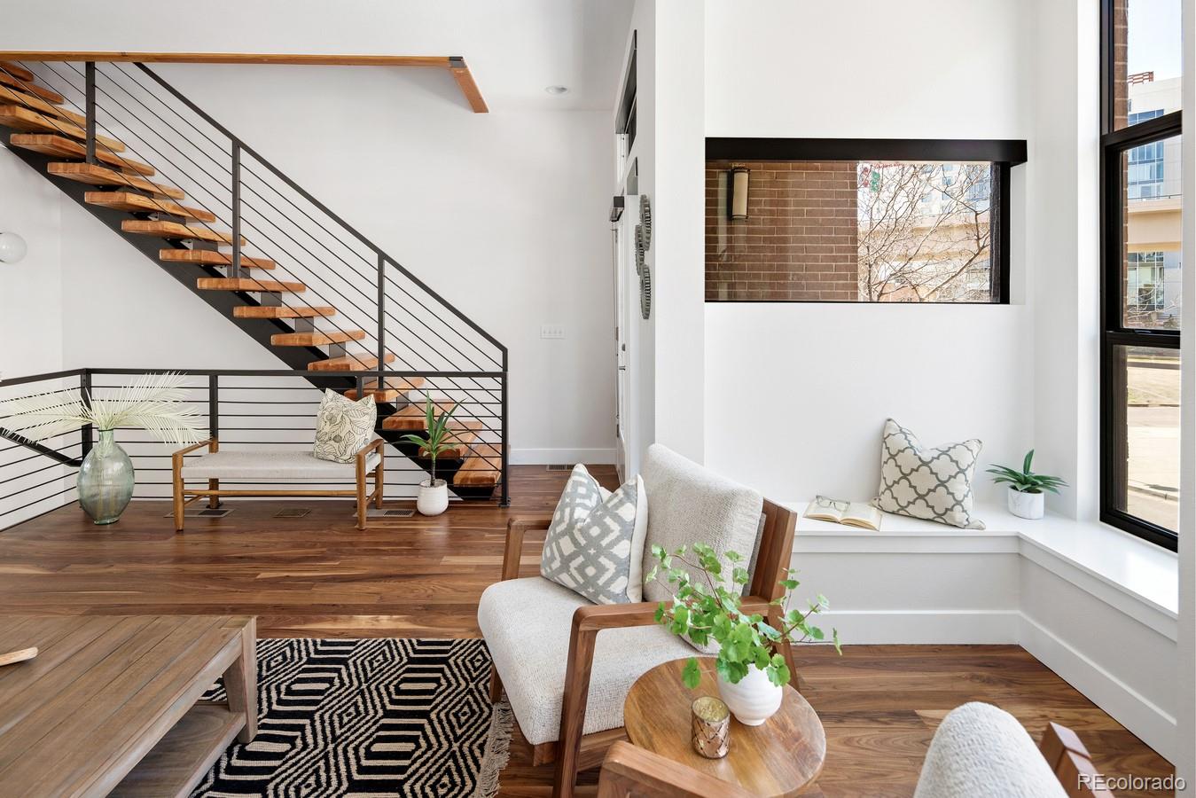 2900 Inca Street Unit: 7