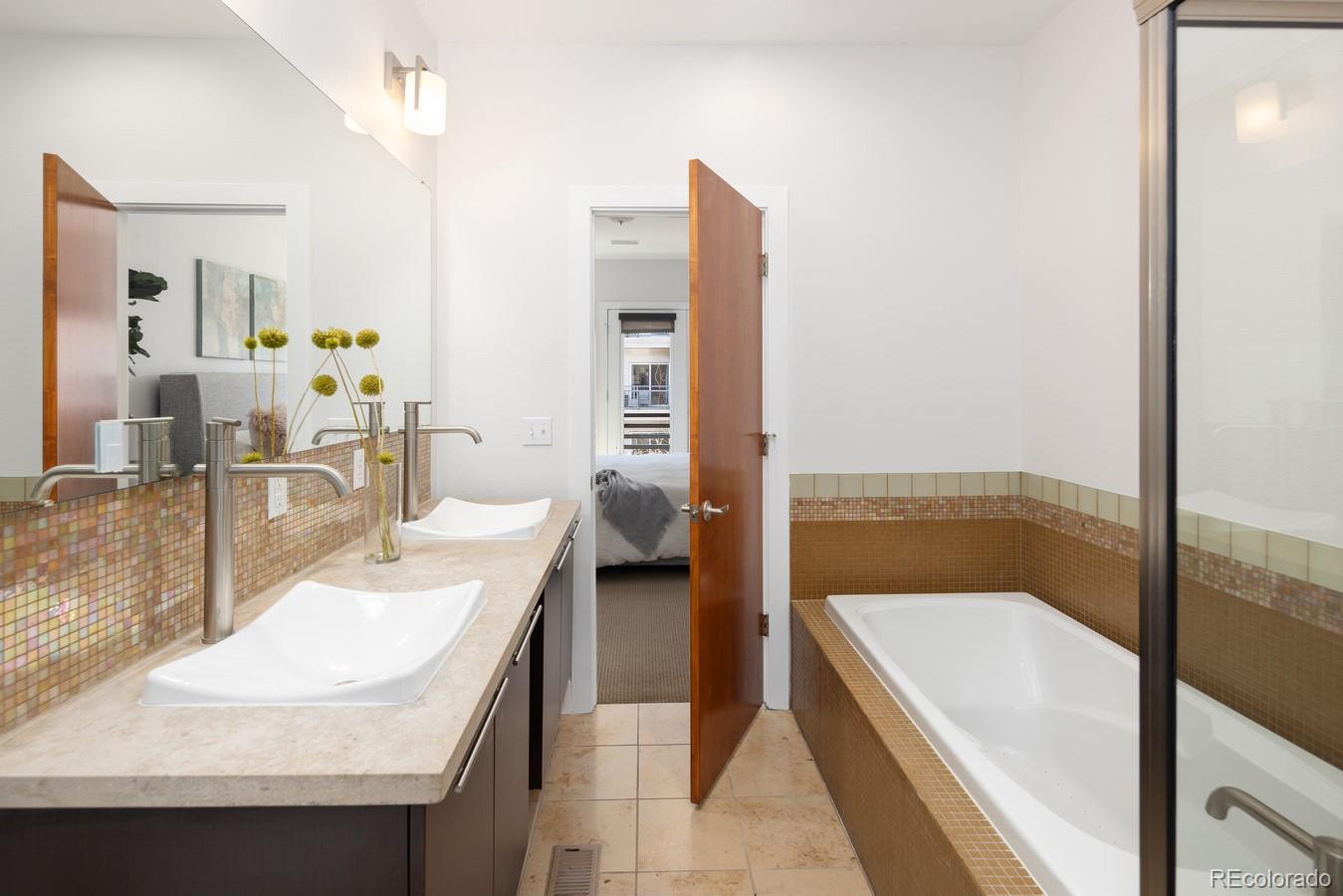 2900 Inca Street Unit: 7