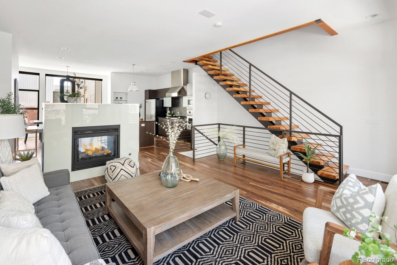 2900 Inca Street Unit: 7