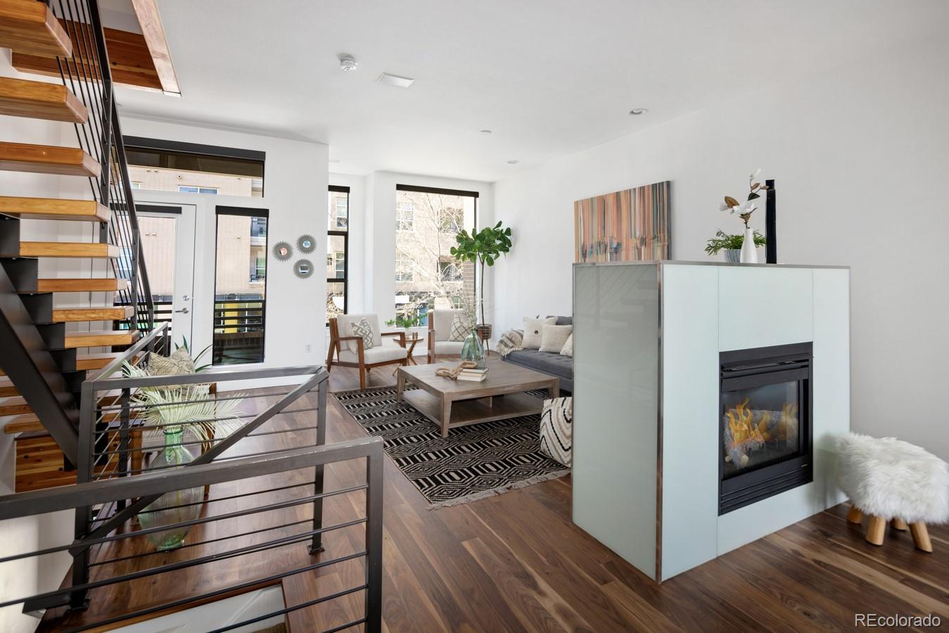 2900 Inca Street Unit: 7