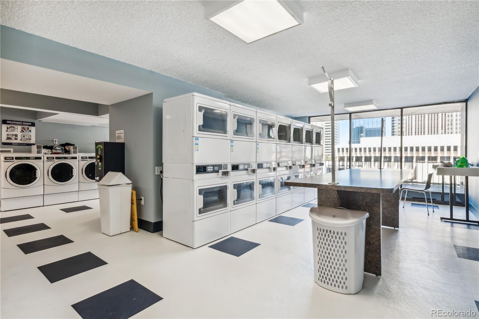 1020 15th Street Unit: 14F