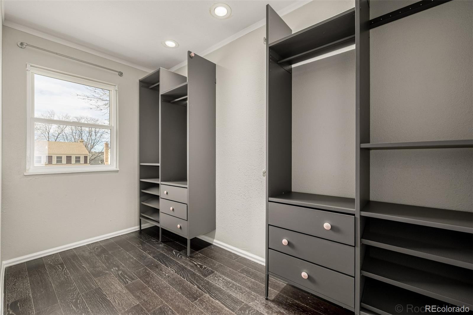 15885 E Kepner Drive