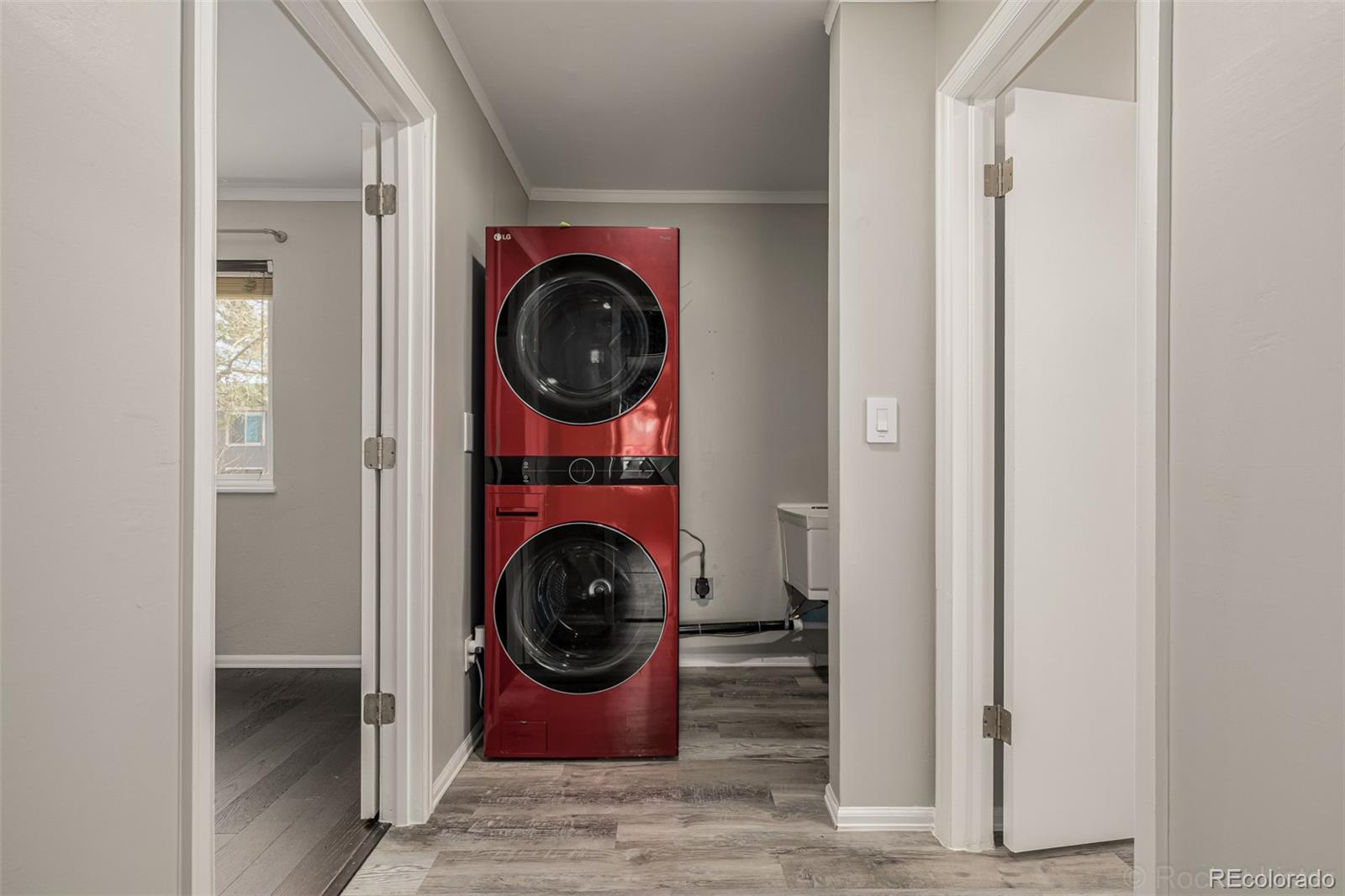 15885 E Kepner Drive