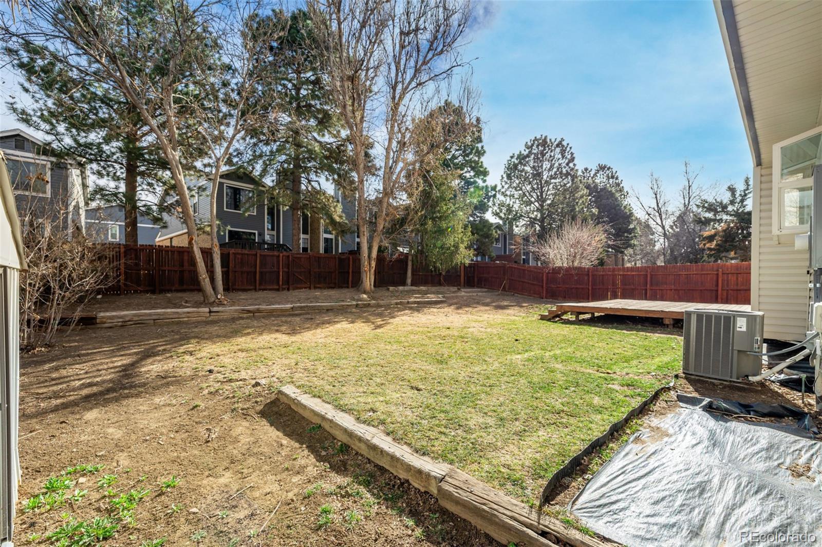 15885 E Kepner Drive