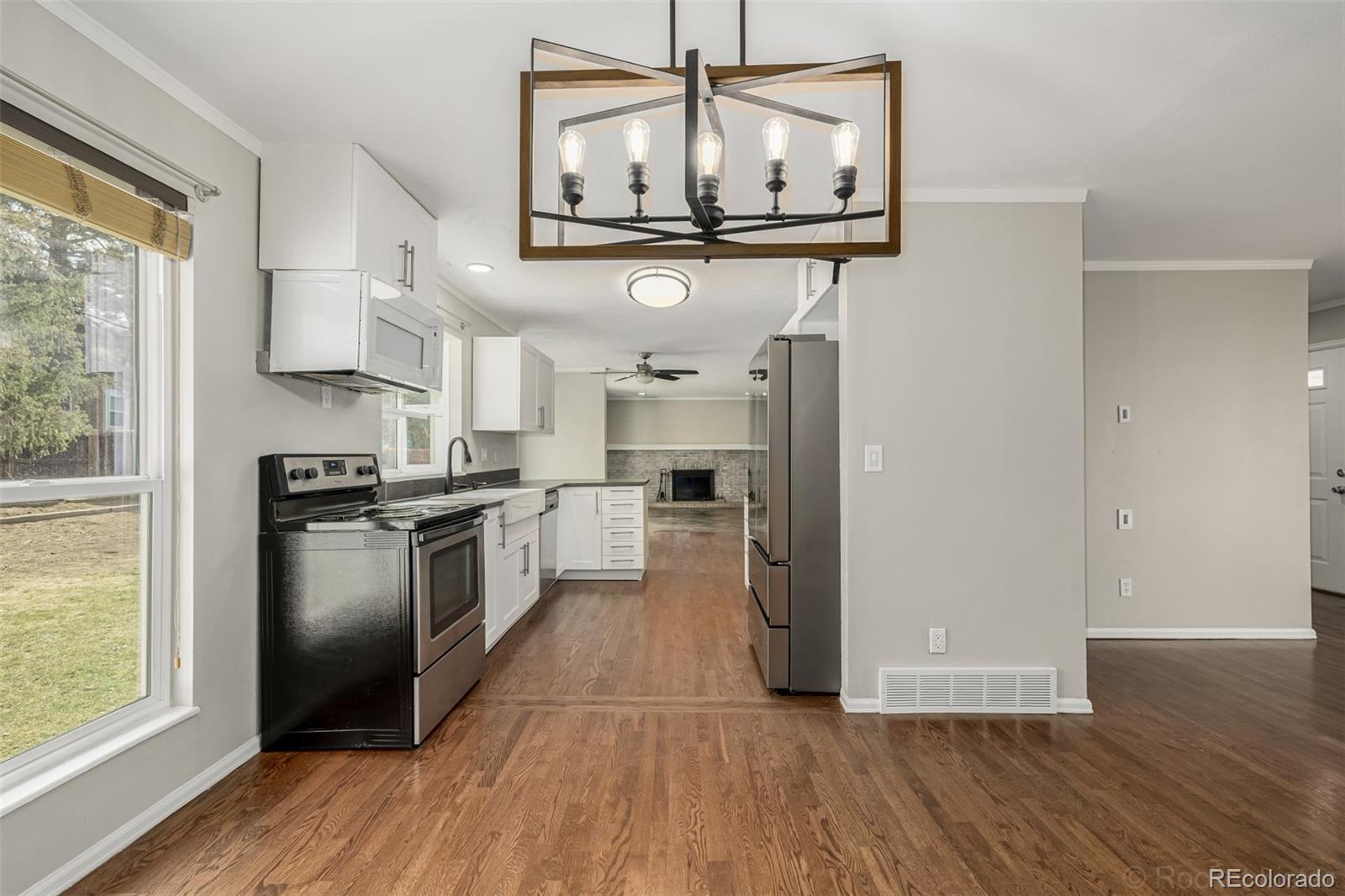 15885 E Kepner Drive