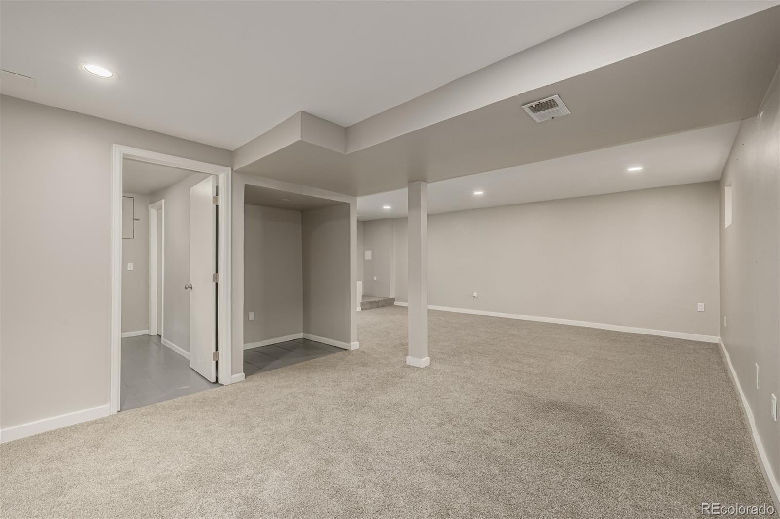 15885 E Kepner Drive