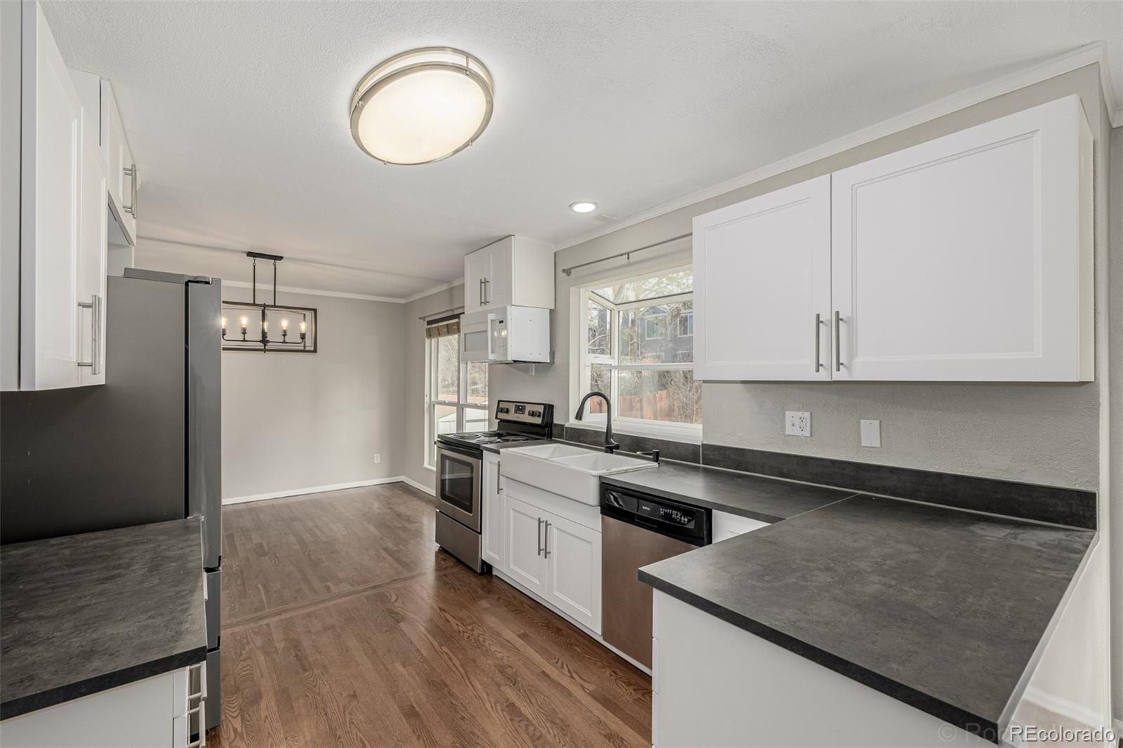 15885 E Kepner Drive