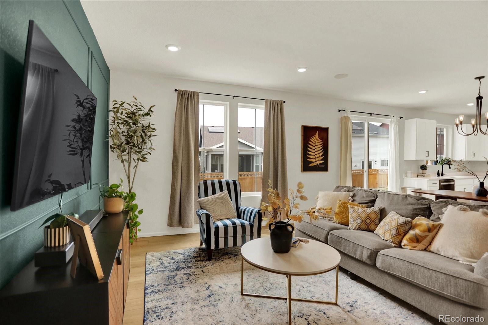 5921 N Liverpool Court