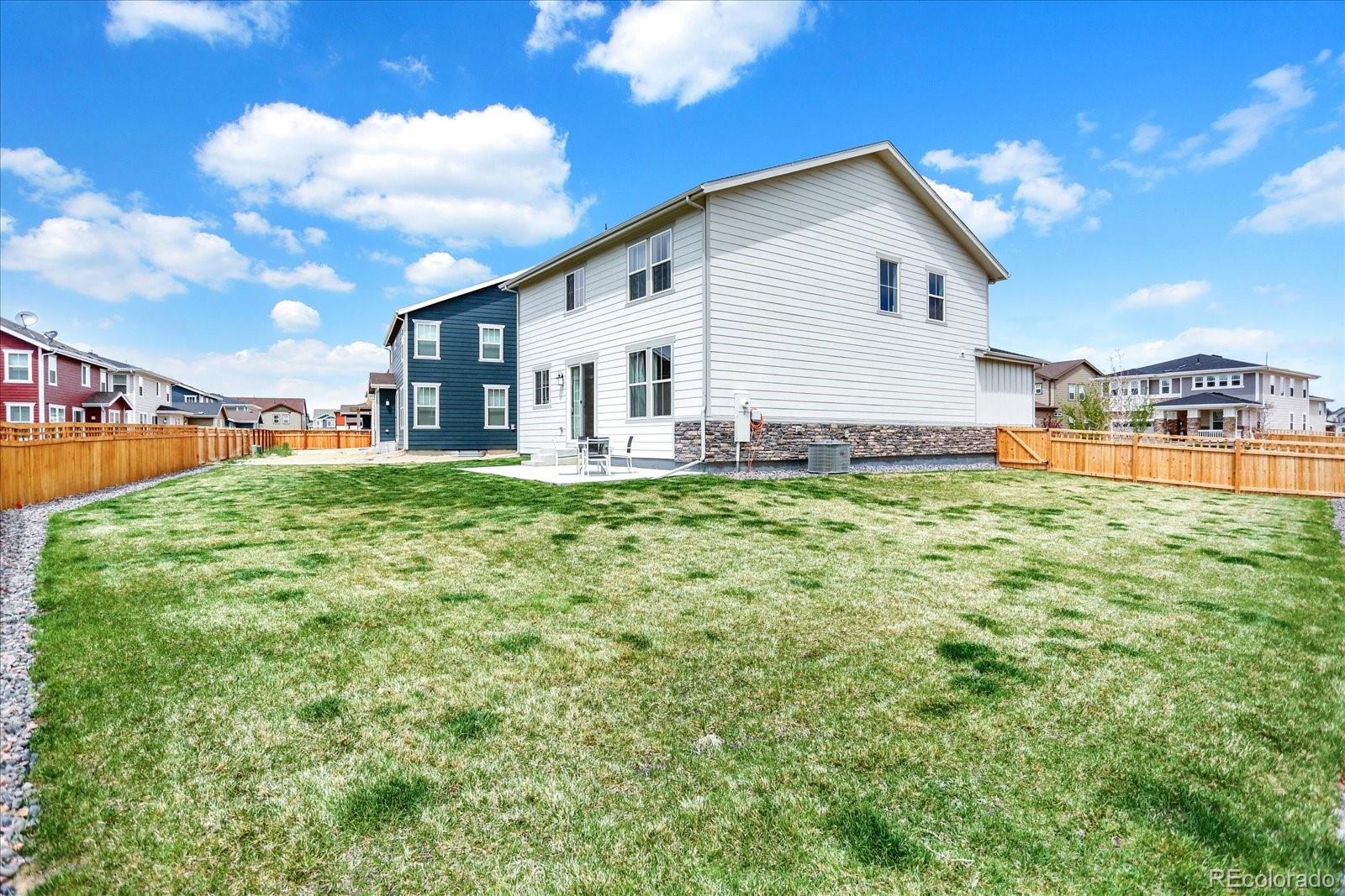 5921 N Liverpool Court