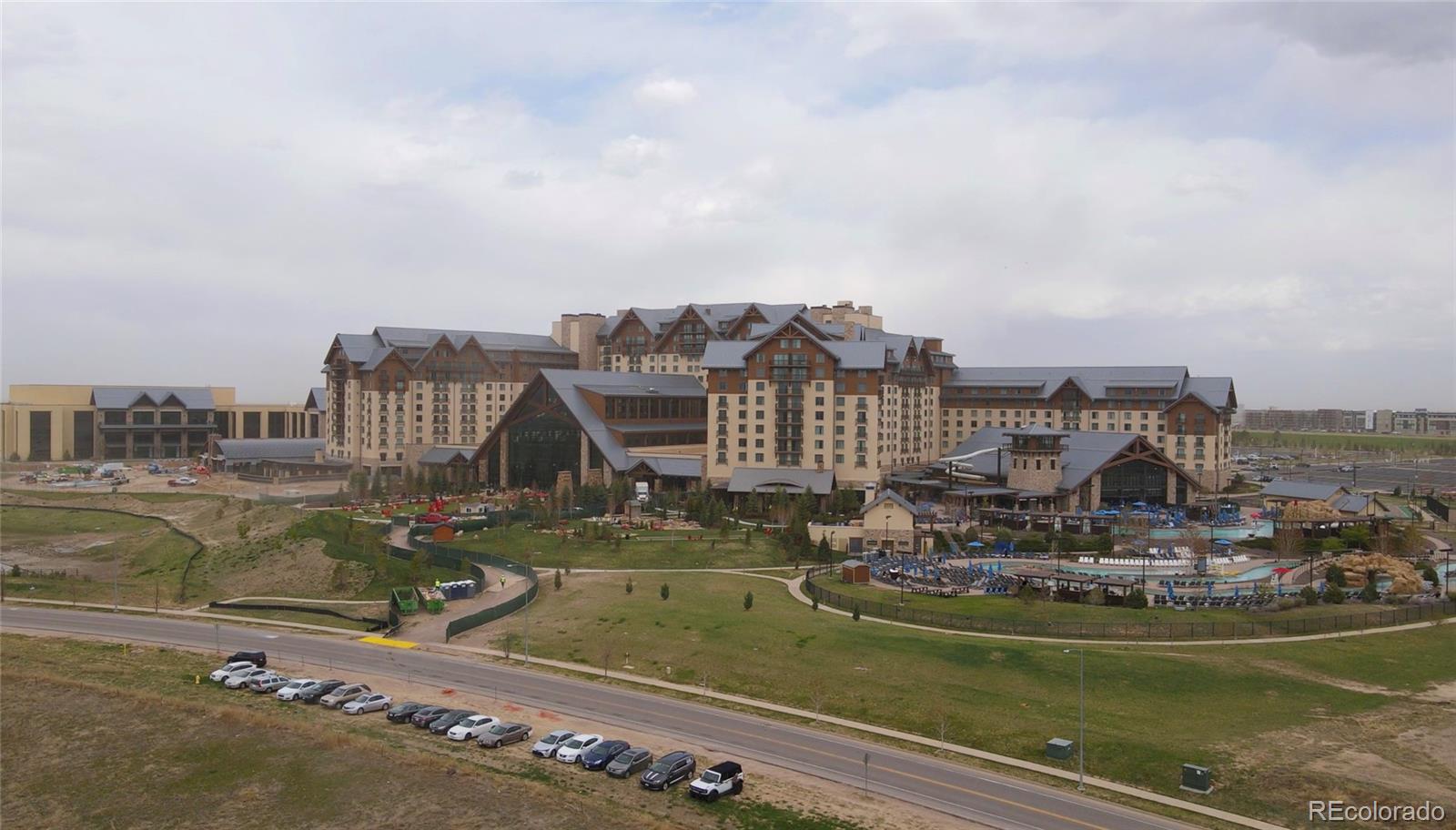 5921 N Liverpool Court