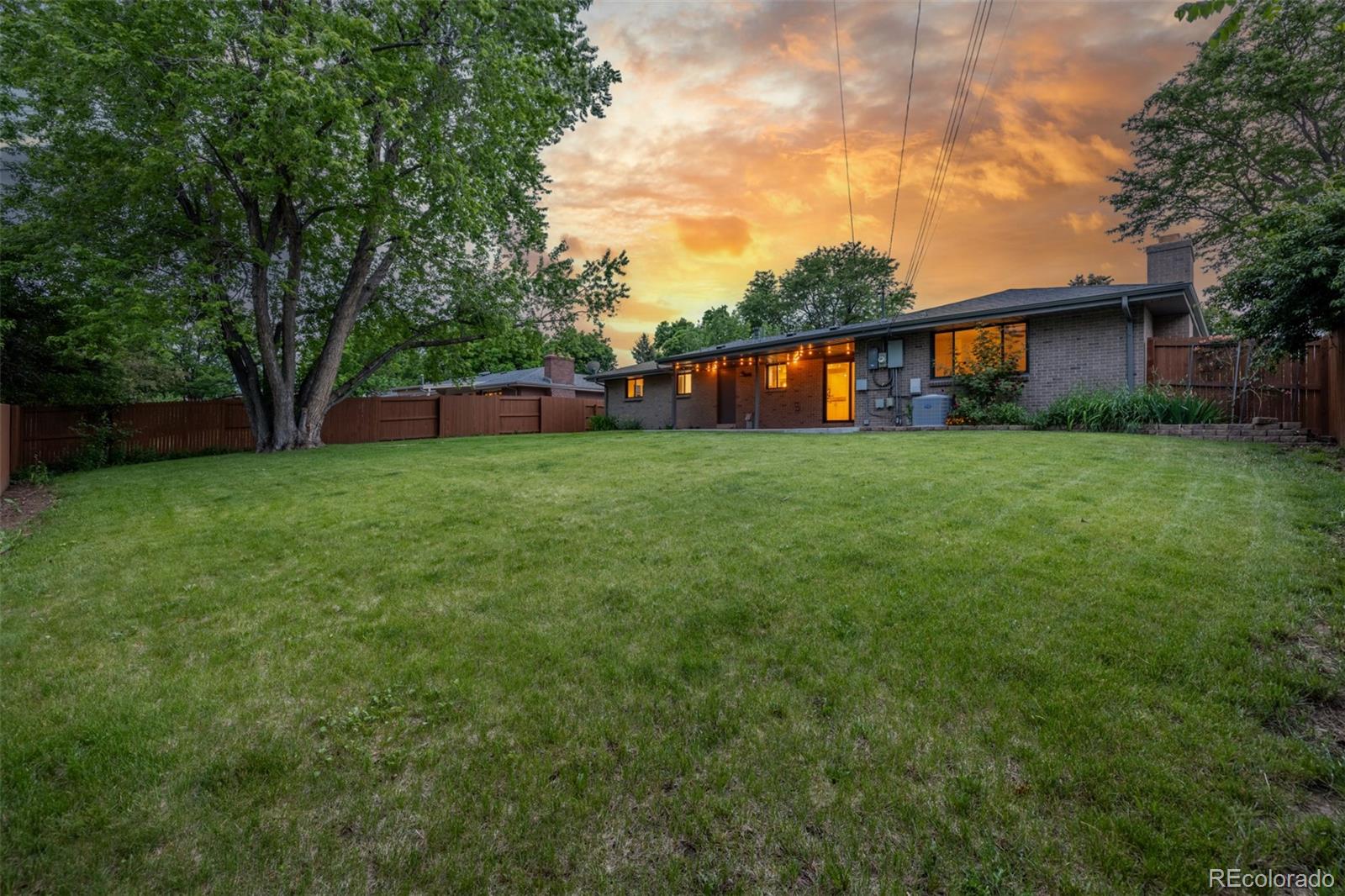 2644 S Krameria Street