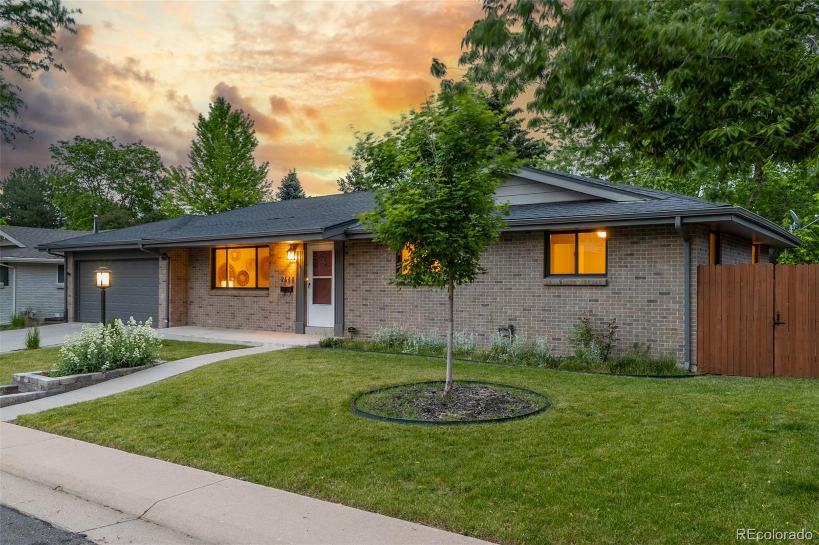 2644 S Krameria Street