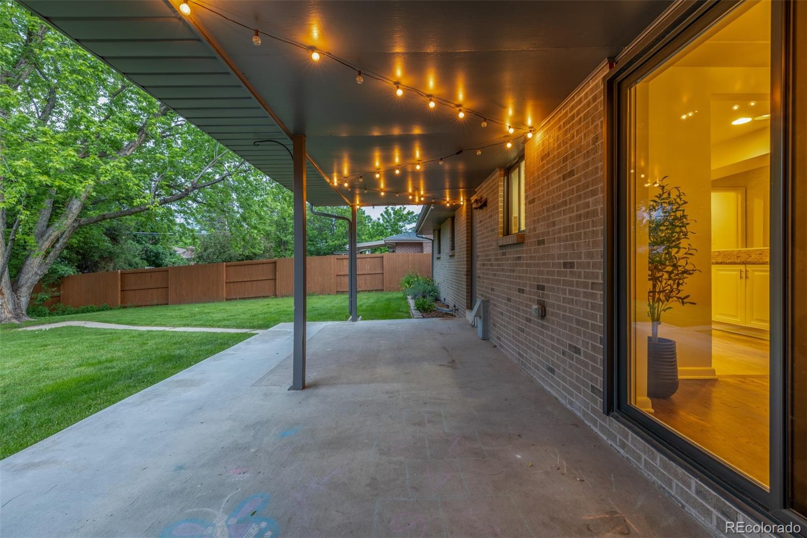 2644 S Krameria Street