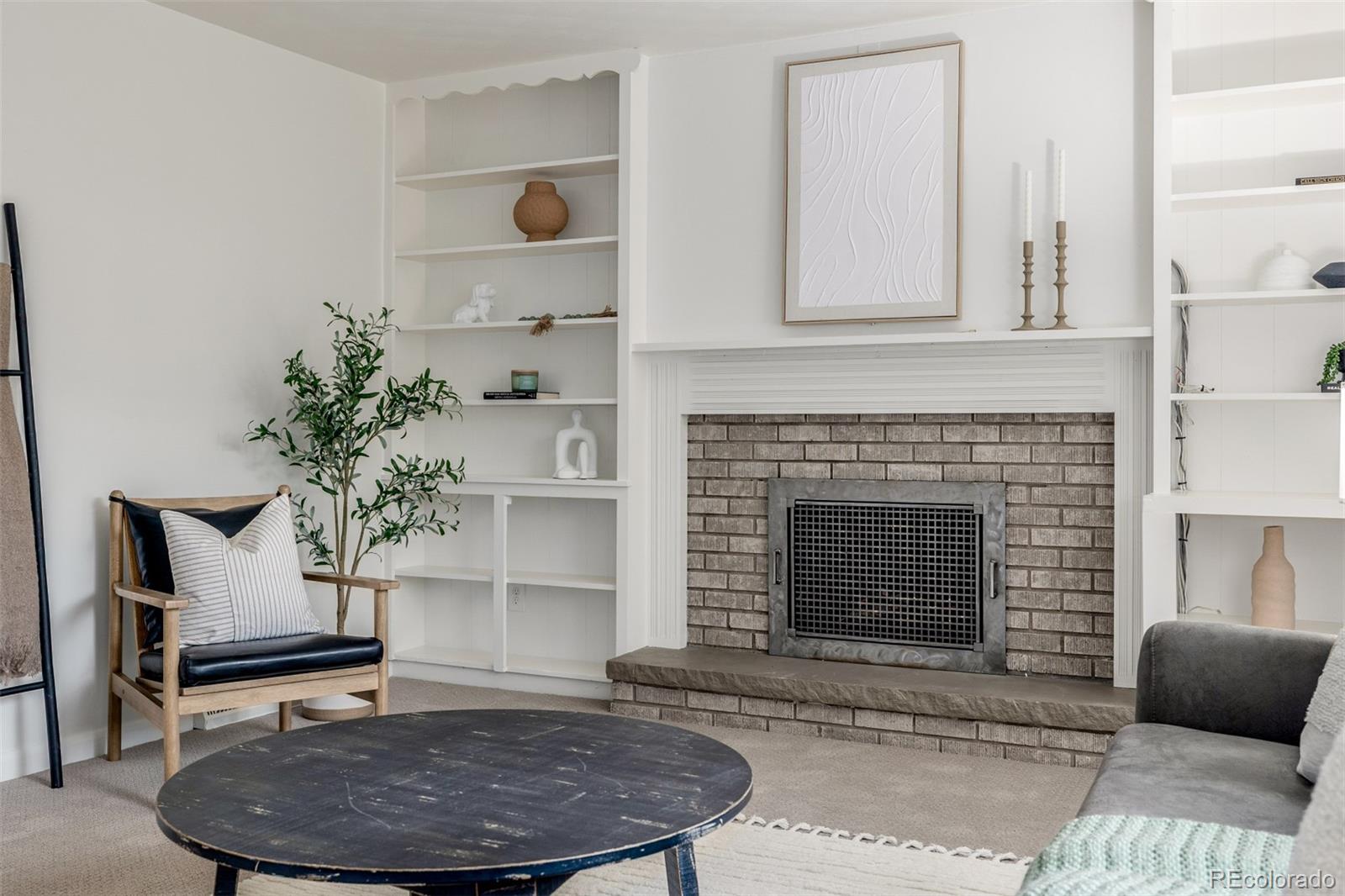 2644 S Krameria Street