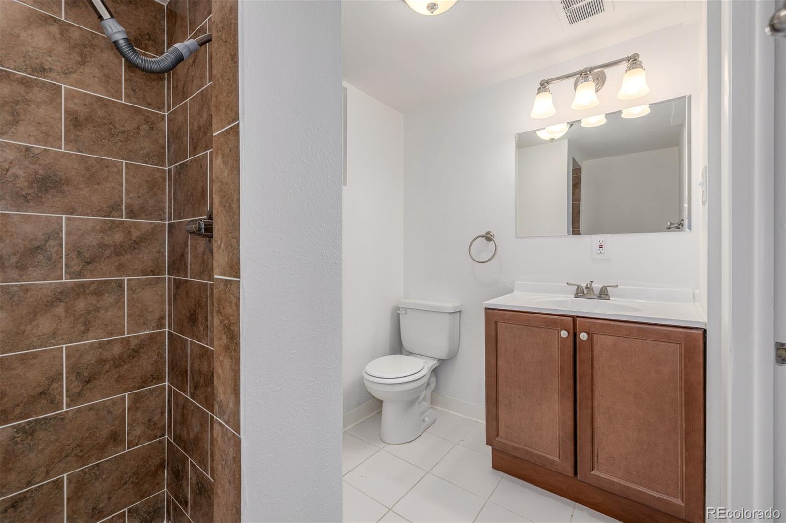 2644 S Krameria Street