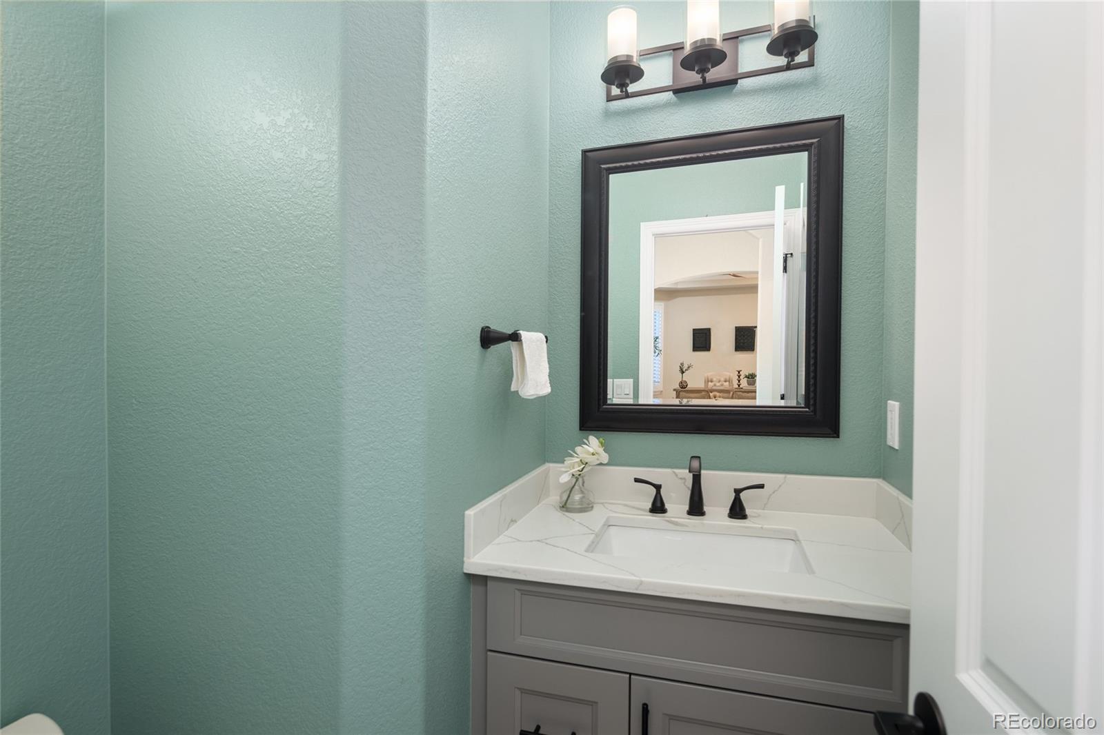 6373 S Blackhawk Way