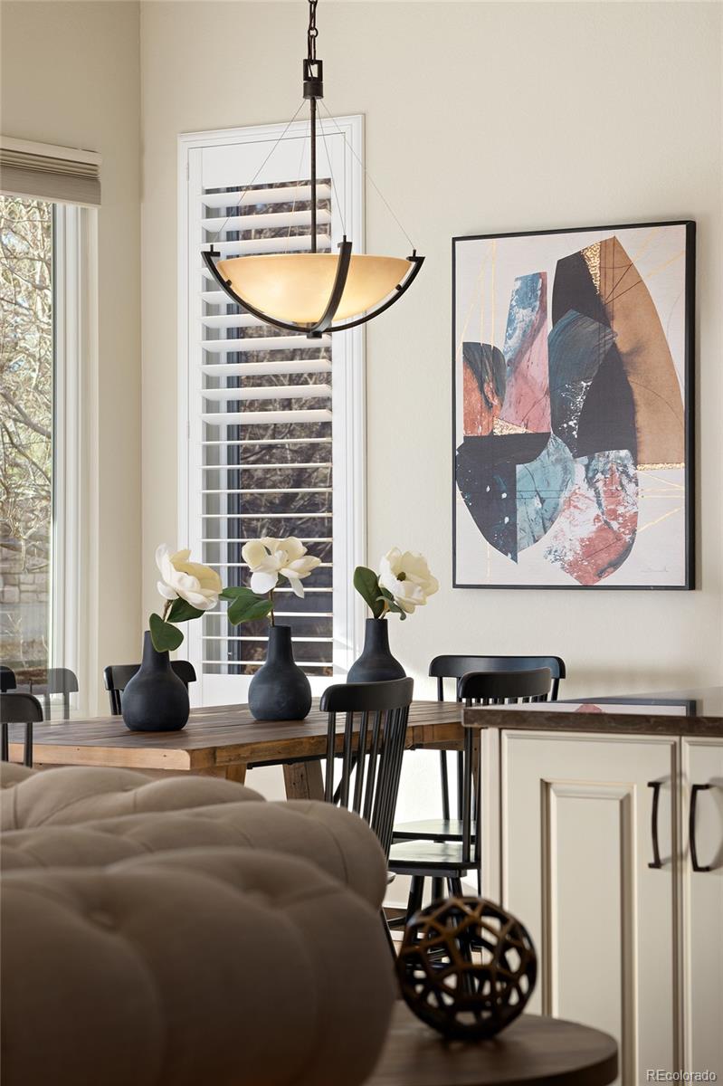 6373 S Blackhawk Way