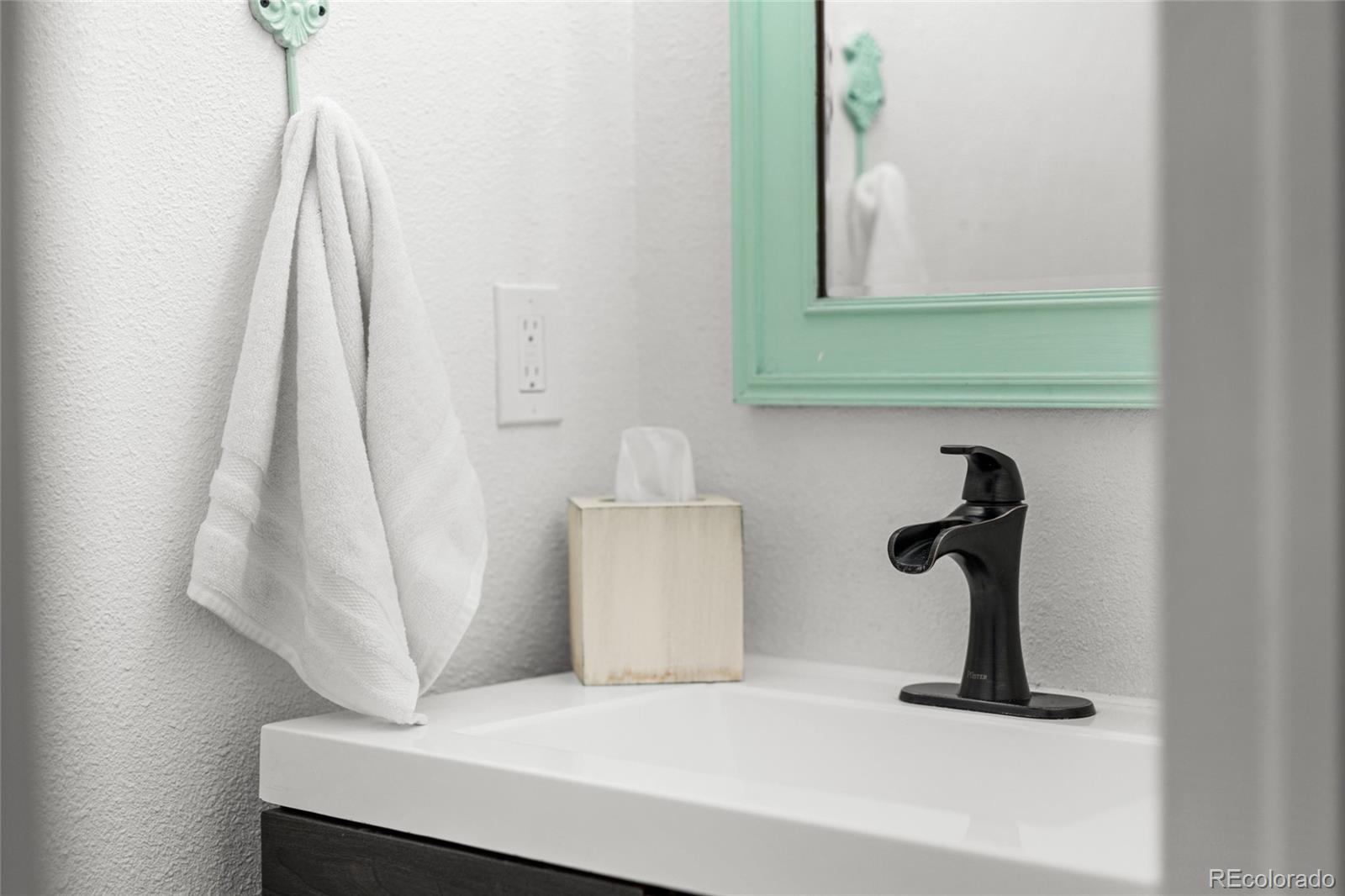 3065 Umatilla Street