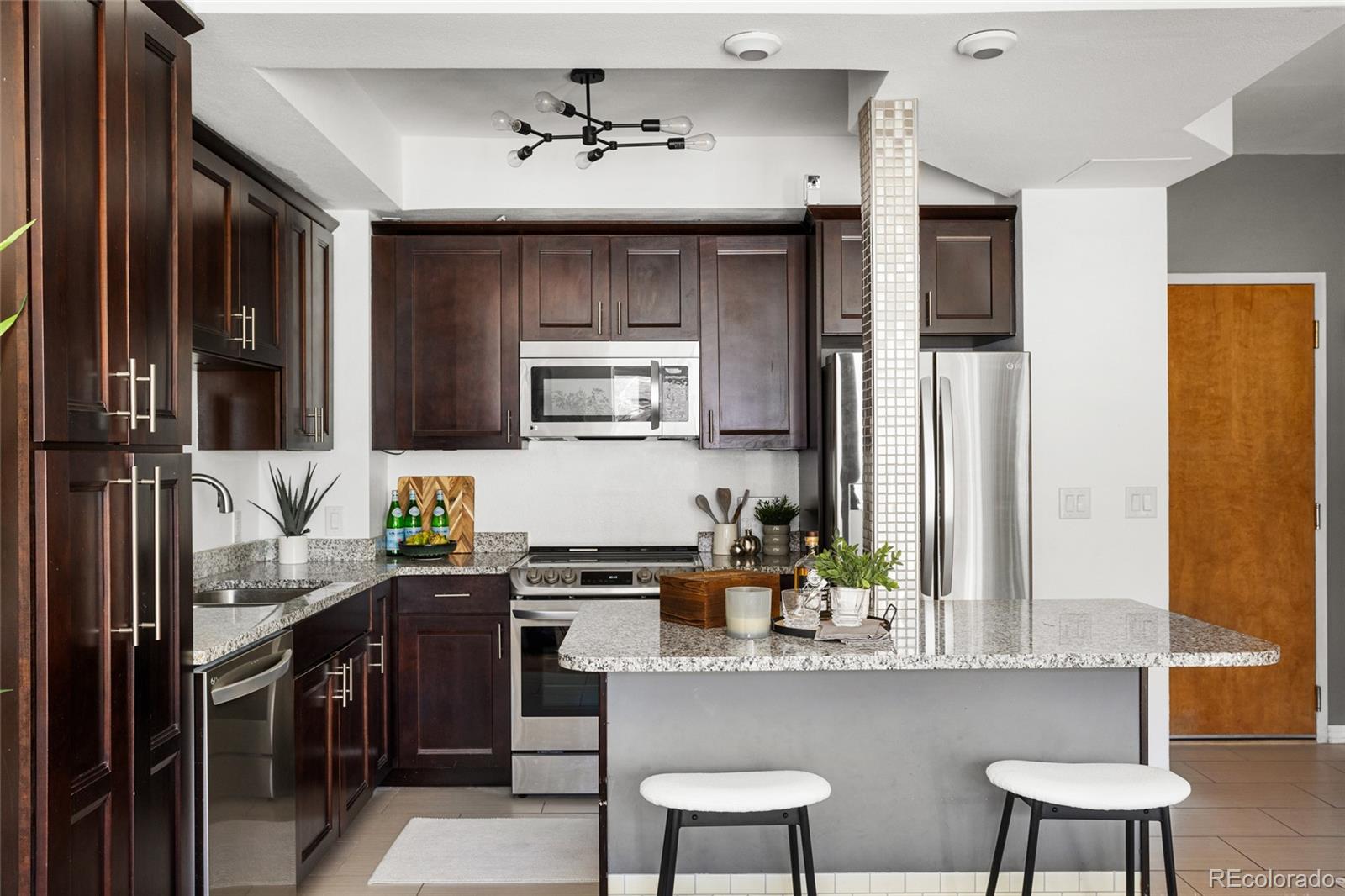 3065 Umatilla Street