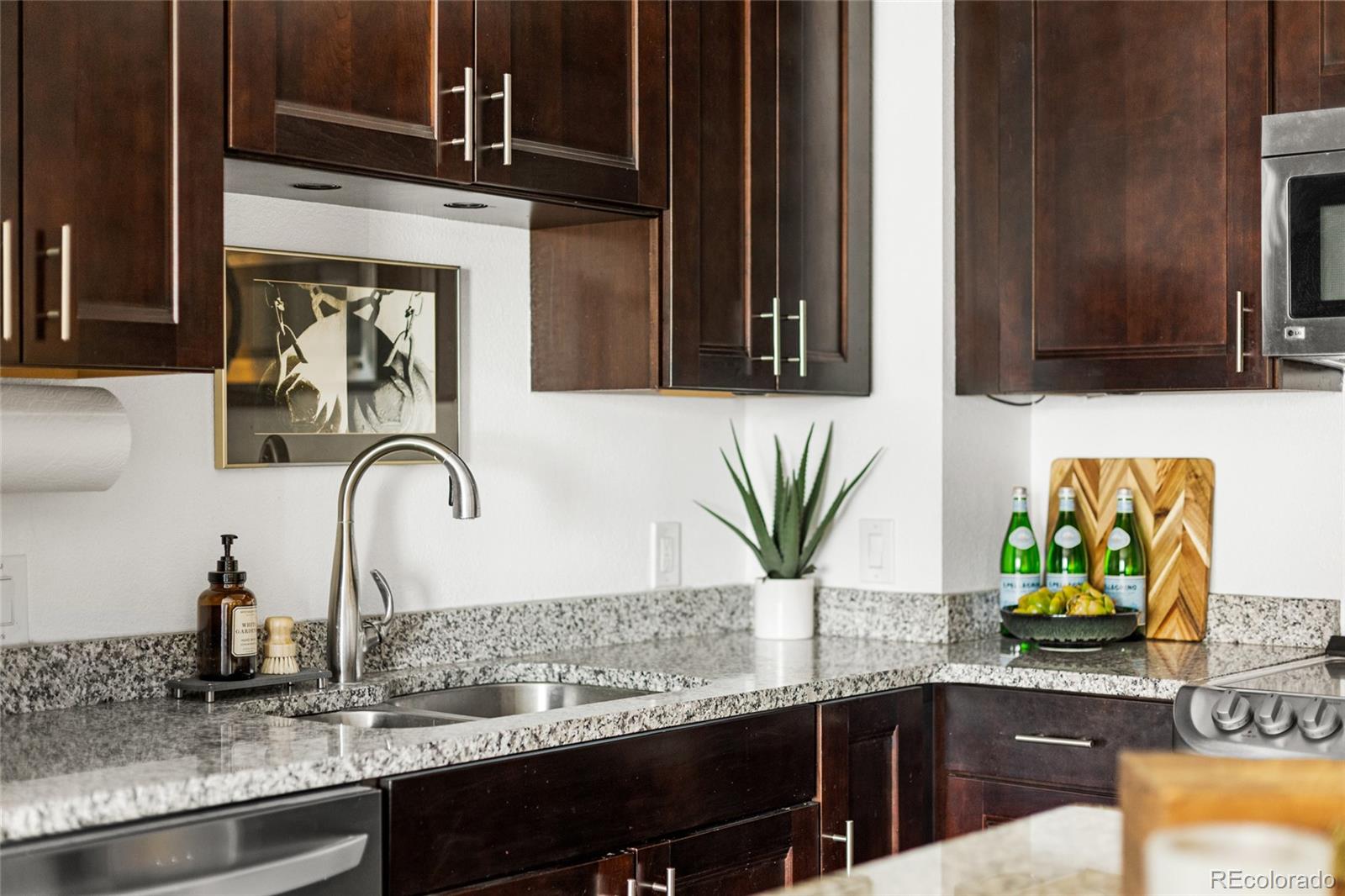 3065 Umatilla Street