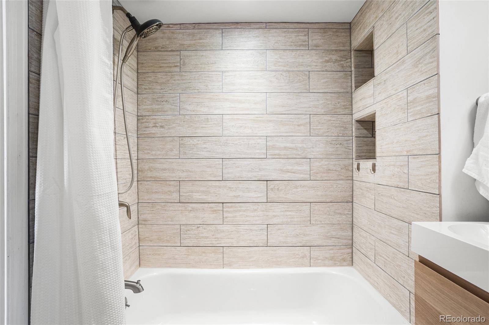 3065 Umatilla Street