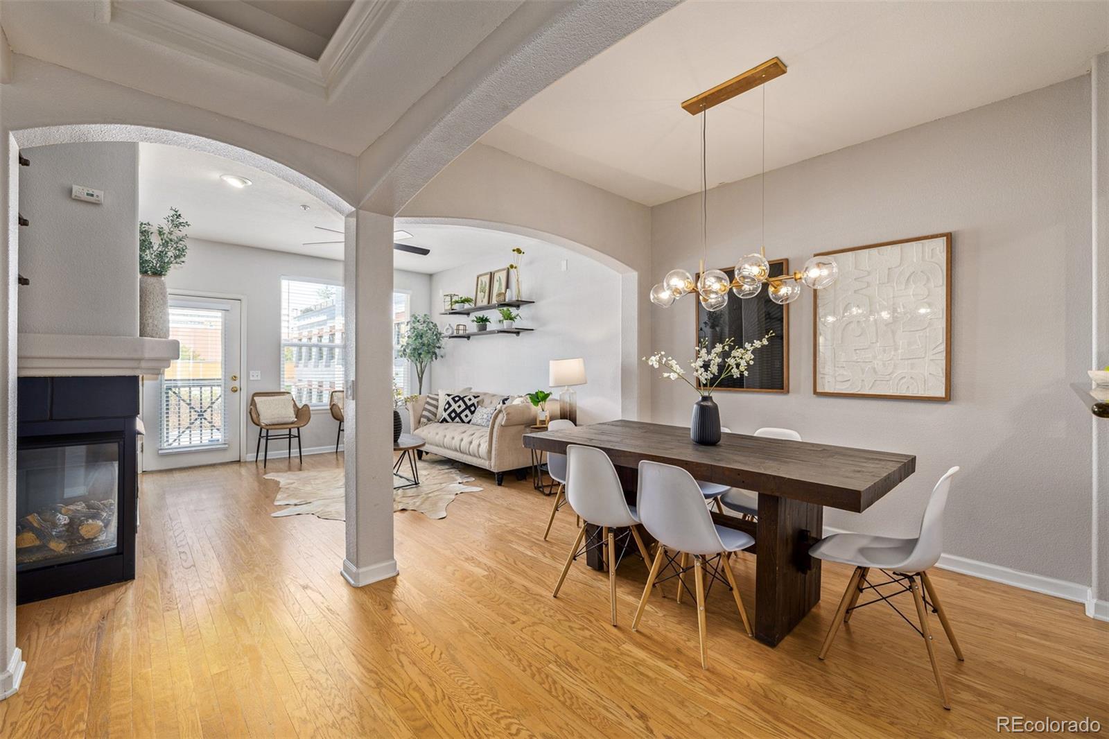 1747 N Pearl Street Unit: 207