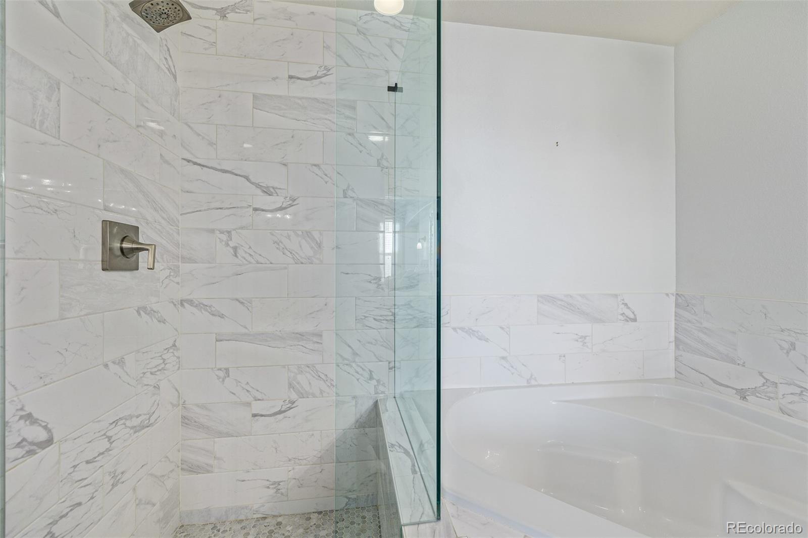 1747 N Pearl Street Unit: 207