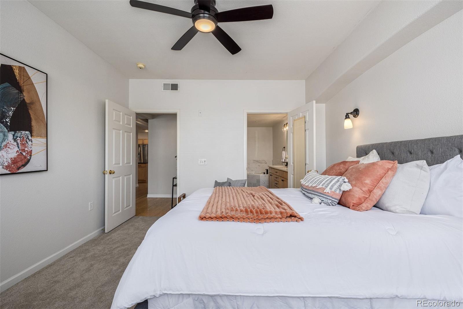 1747 N Pearl Street Unit: 207