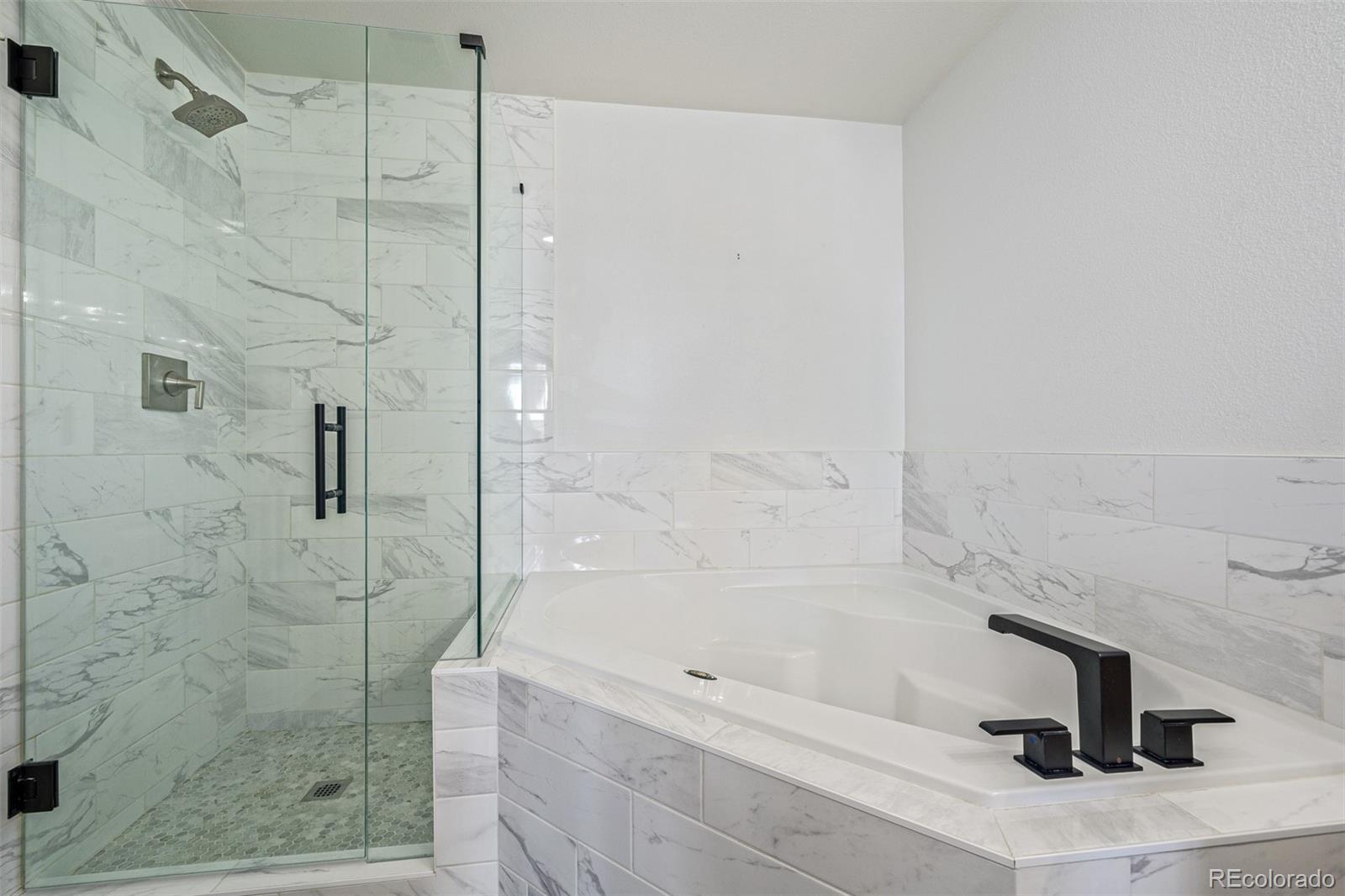 1747 N Pearl Street Unit: 207