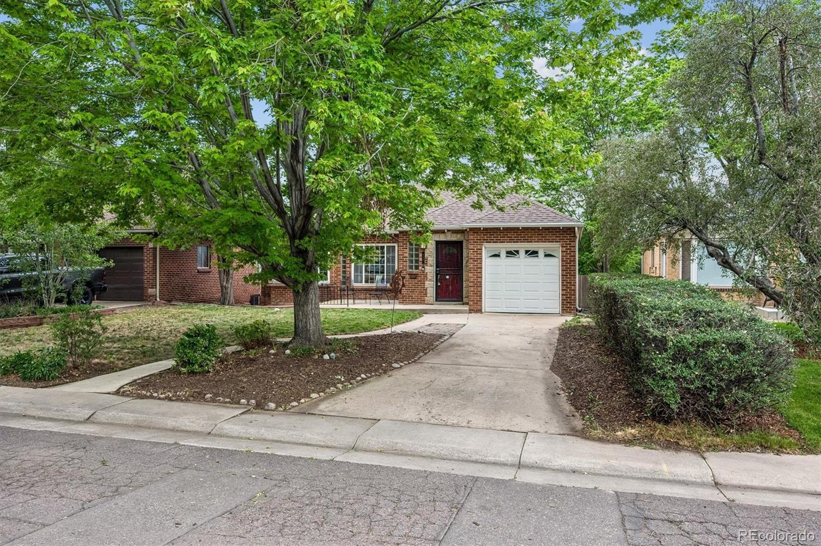 857 Grape Street