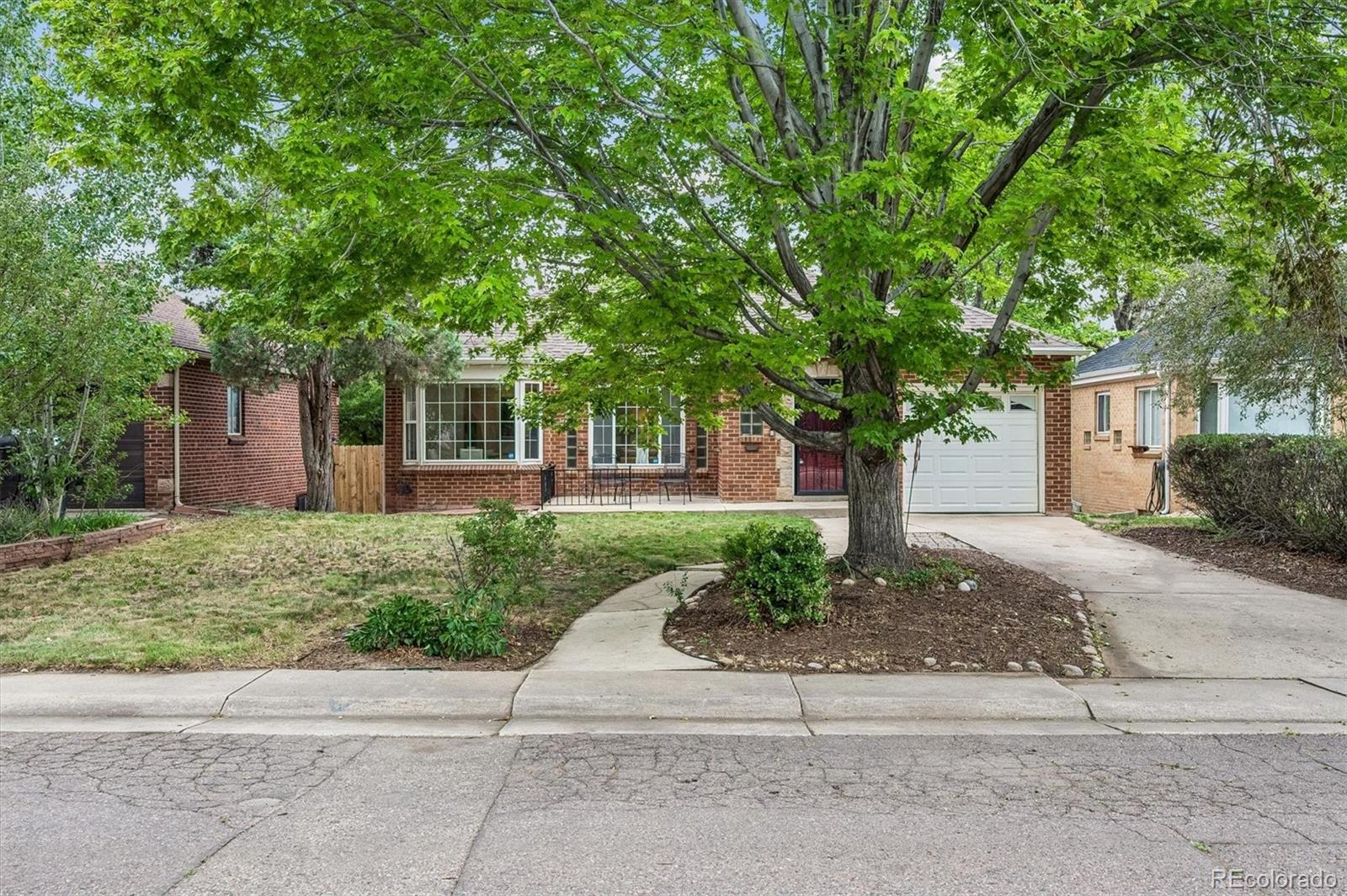 857 Grape Street