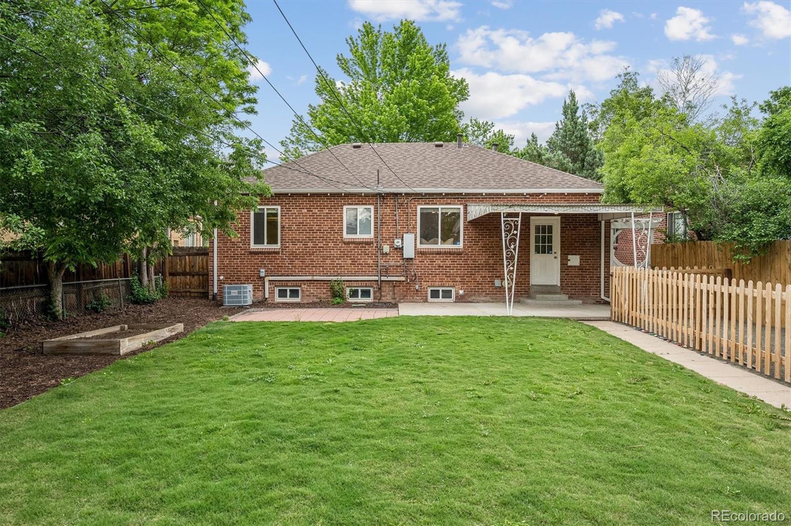 857 Grape Street