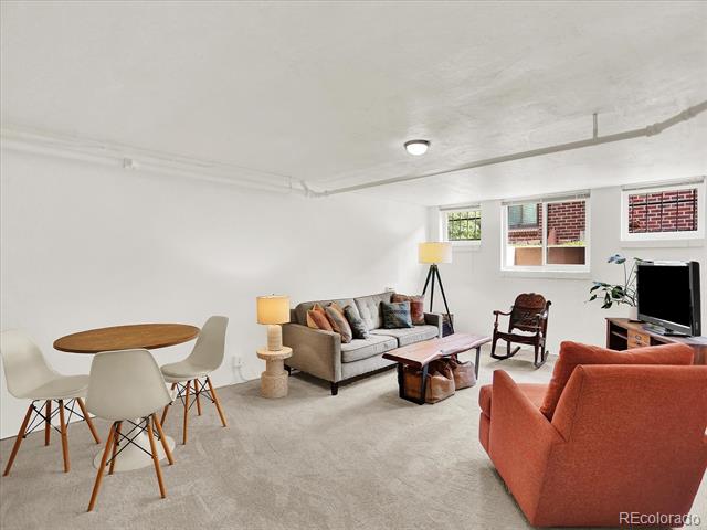 1247 Dexter Street