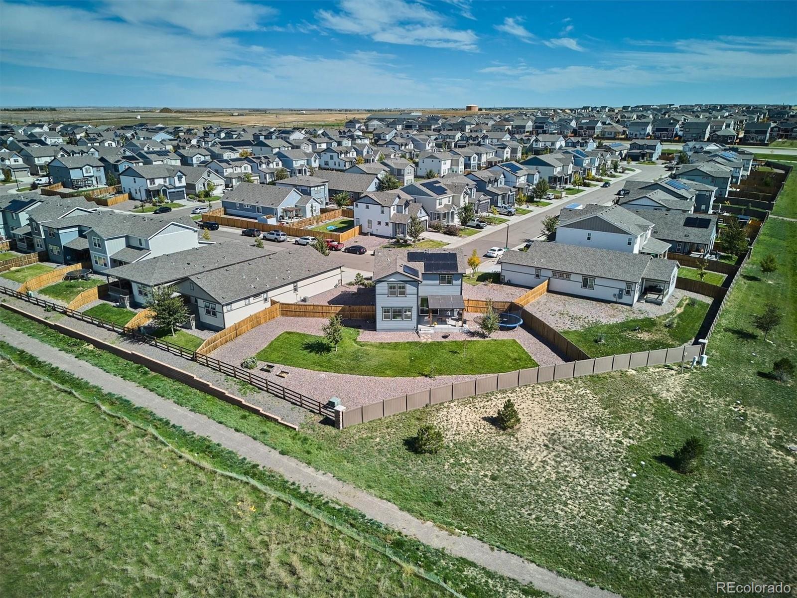 629 N Waterloo Court