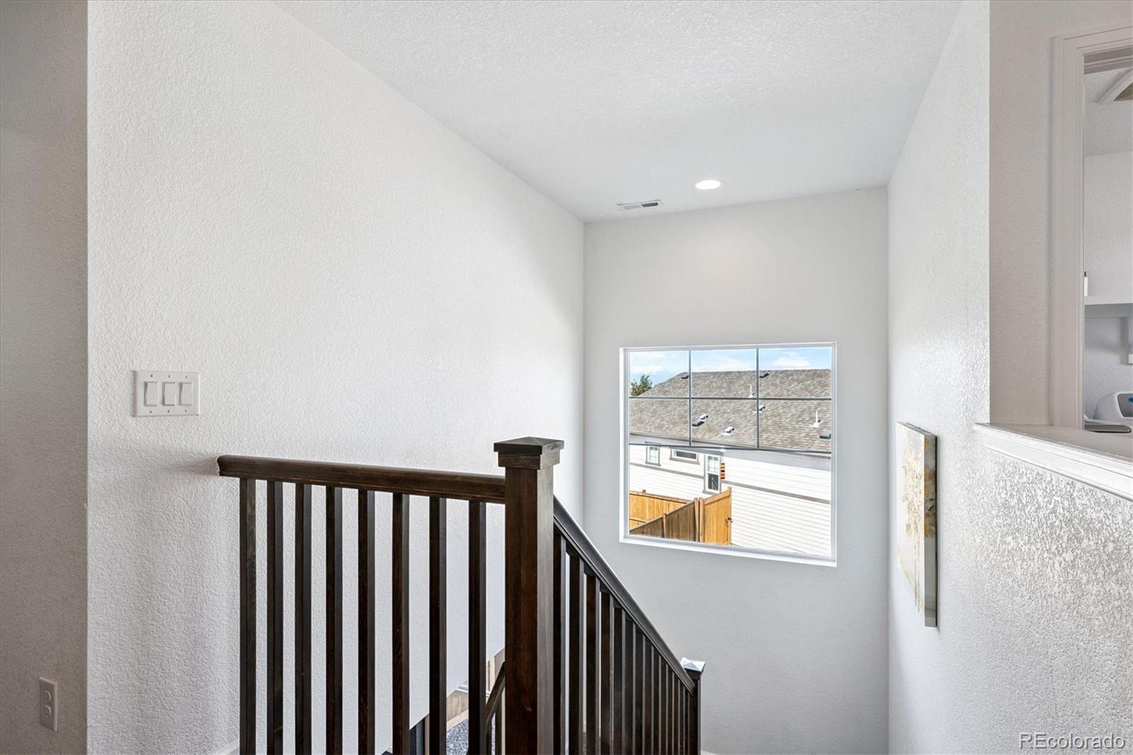 629 N Waterloo Court