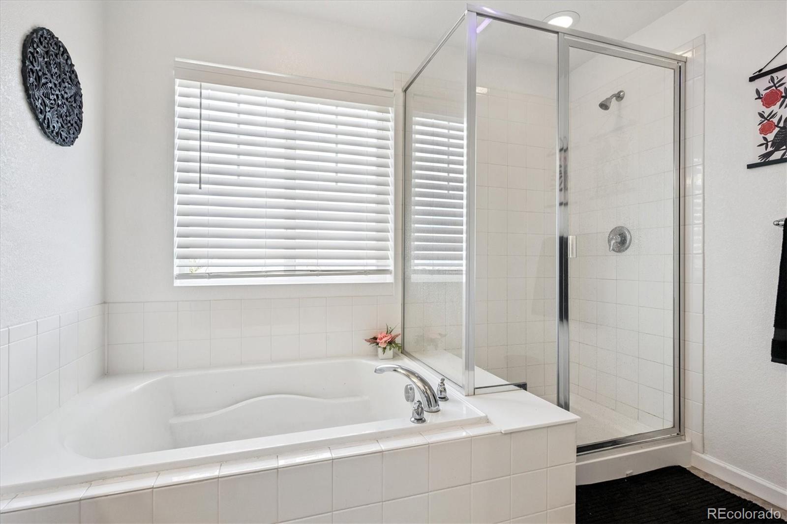 629 N Waterloo Court