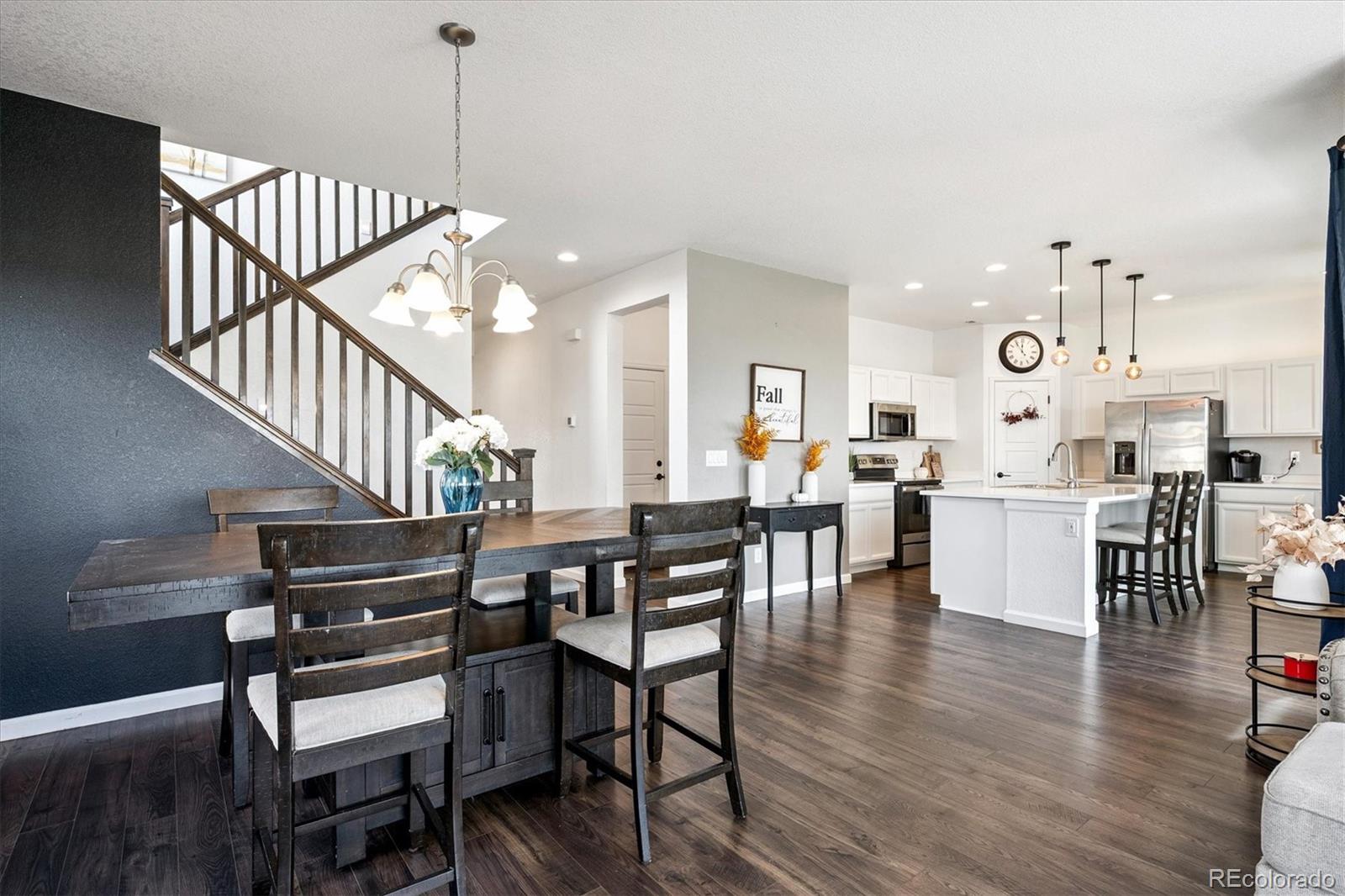 629 N Waterloo Court