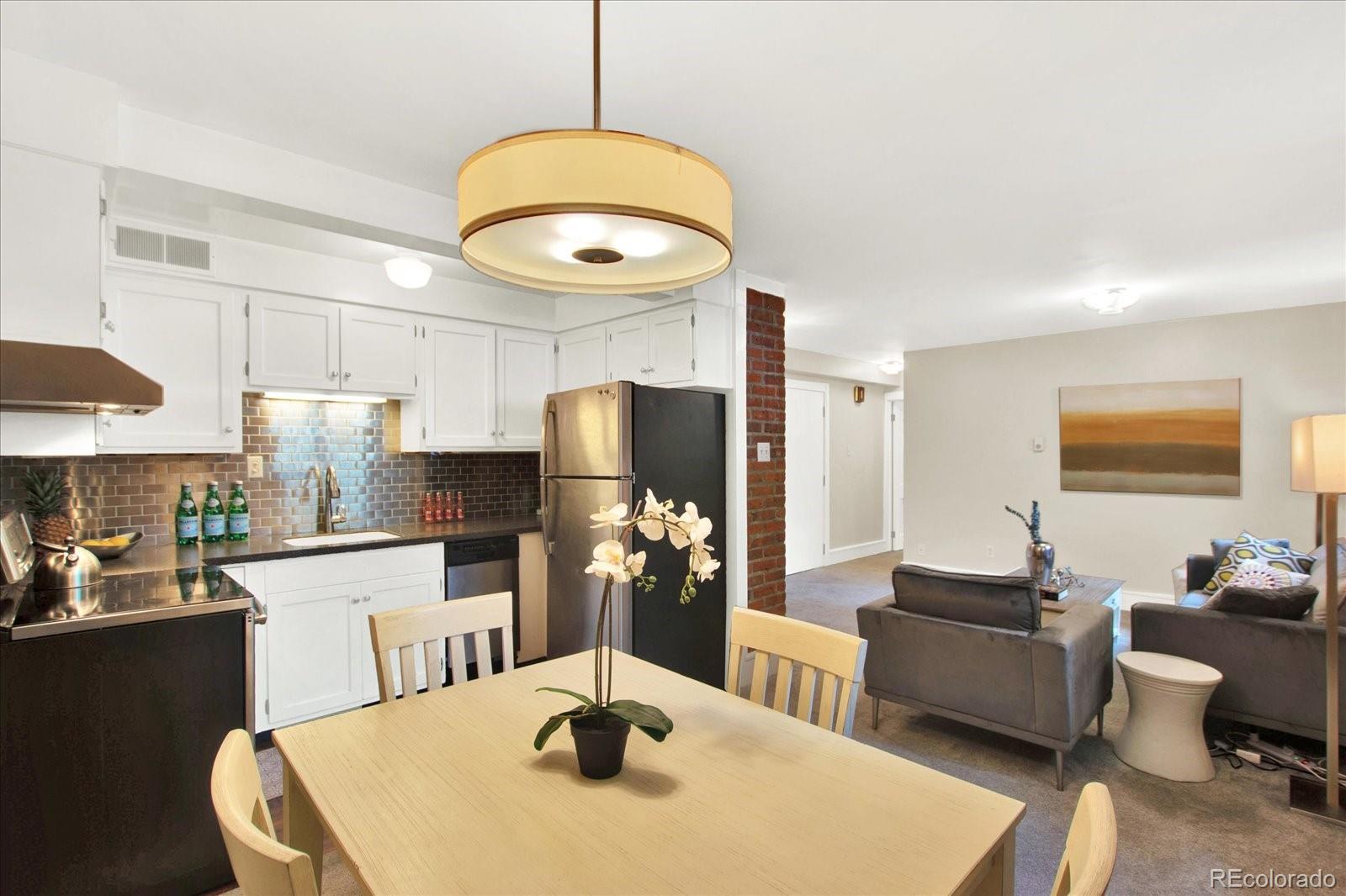 861 N Humboldt Street Unit: E