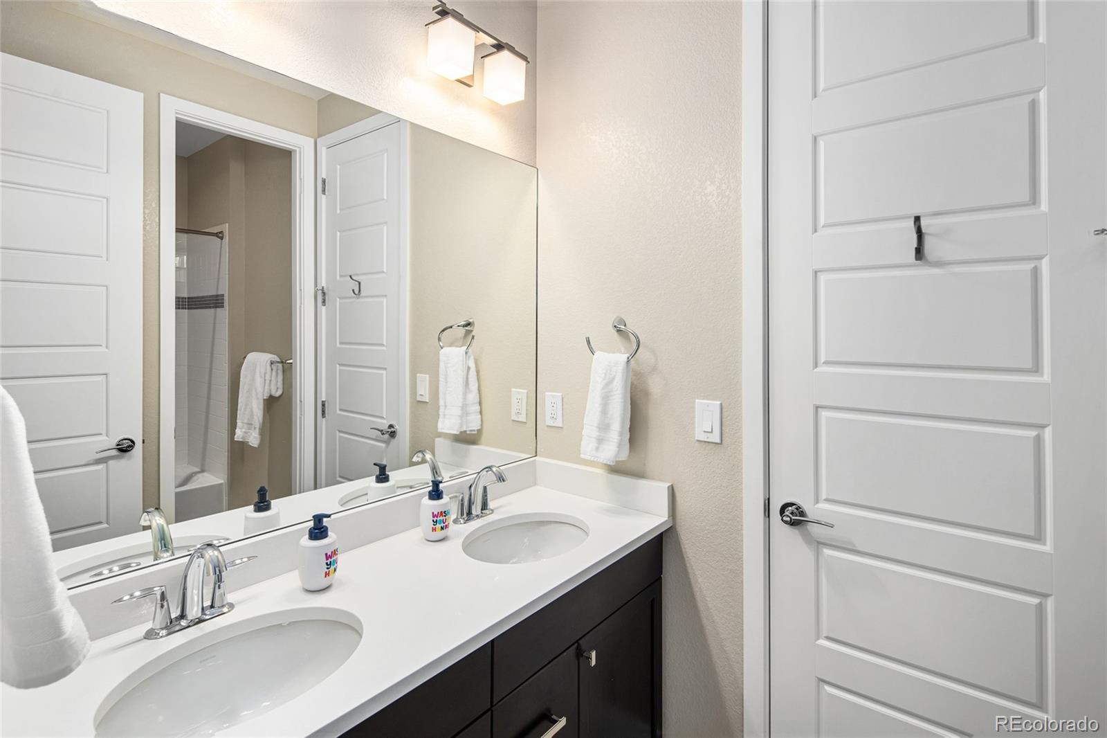 8335 E Prairie Meadow Drive