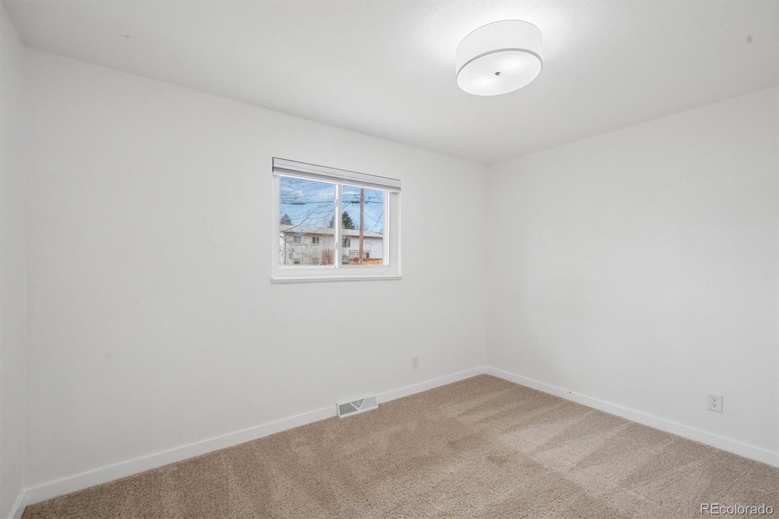 11296 W Kentucky Drive