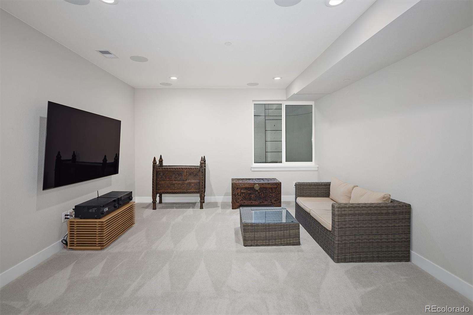2320 Miner Lane