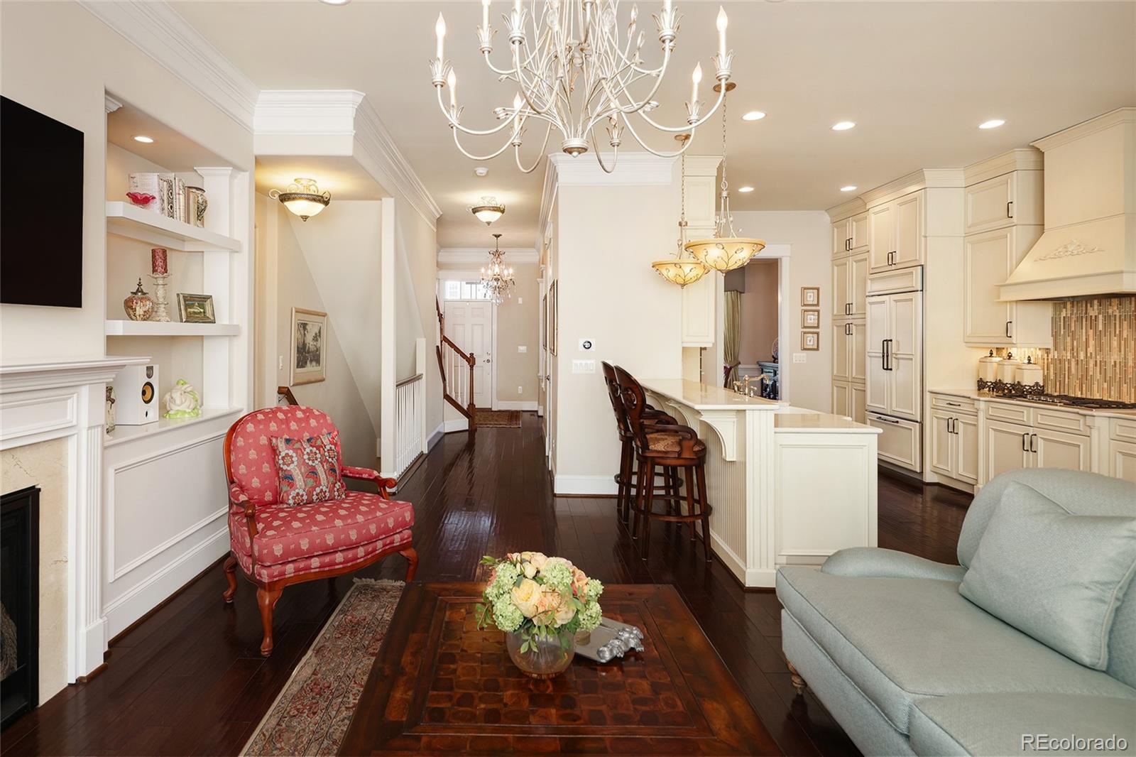 5073 Valentia Street