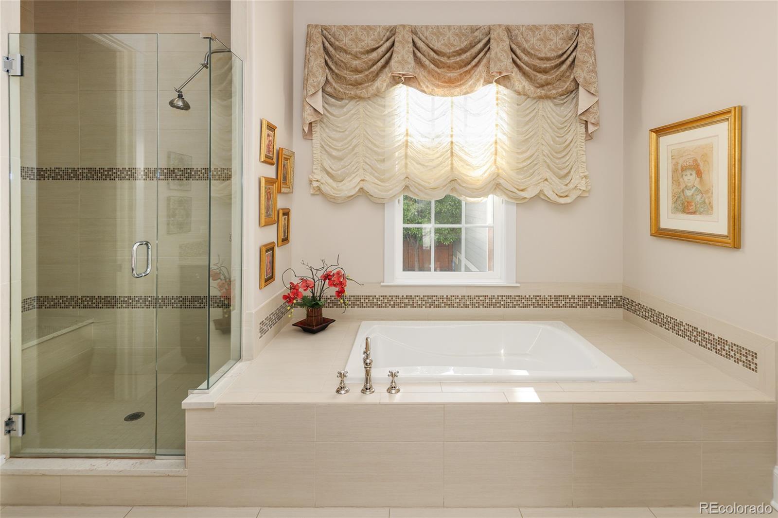 5073 Valentia Street