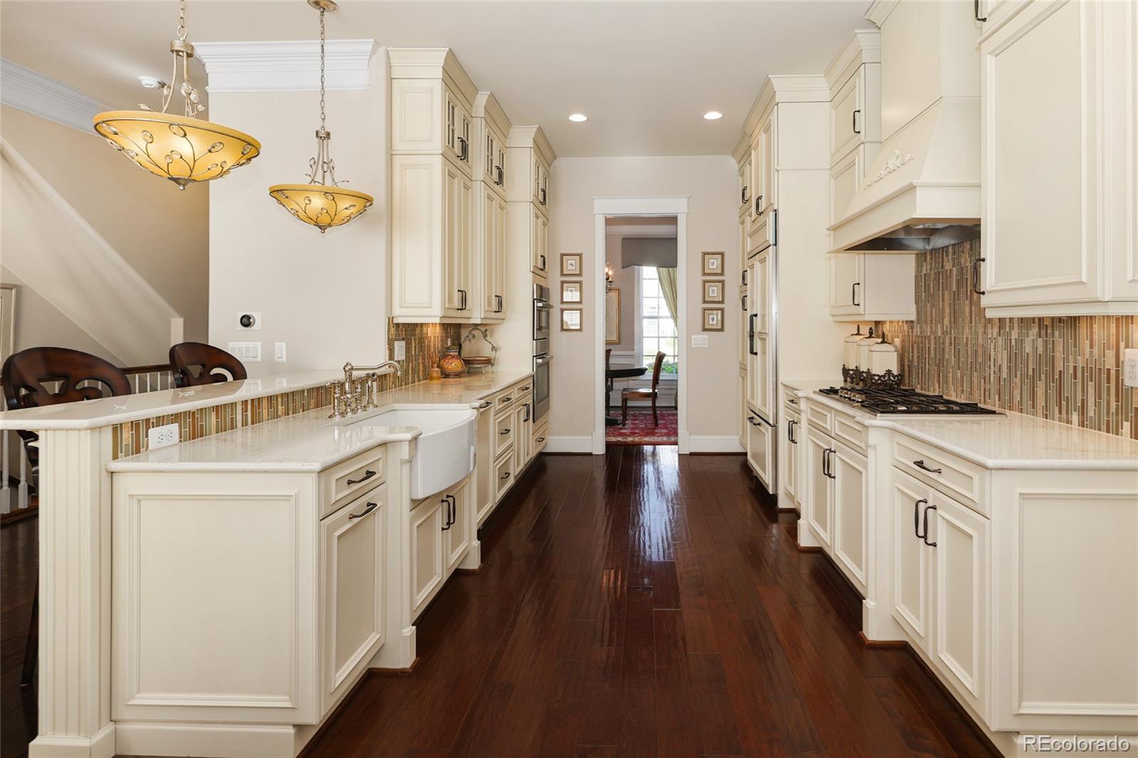 5073 Valentia Street