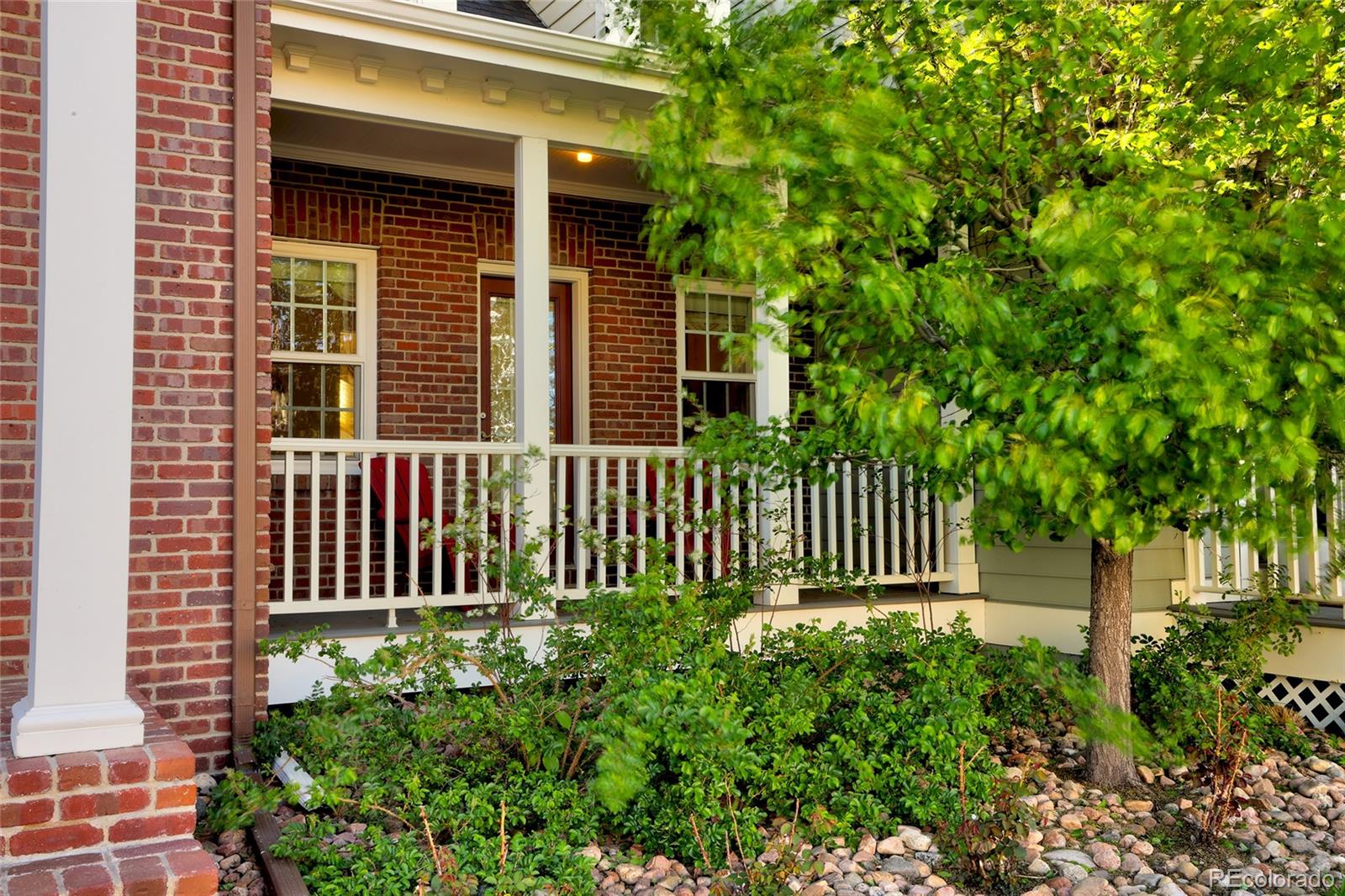 5073 Valentia Street