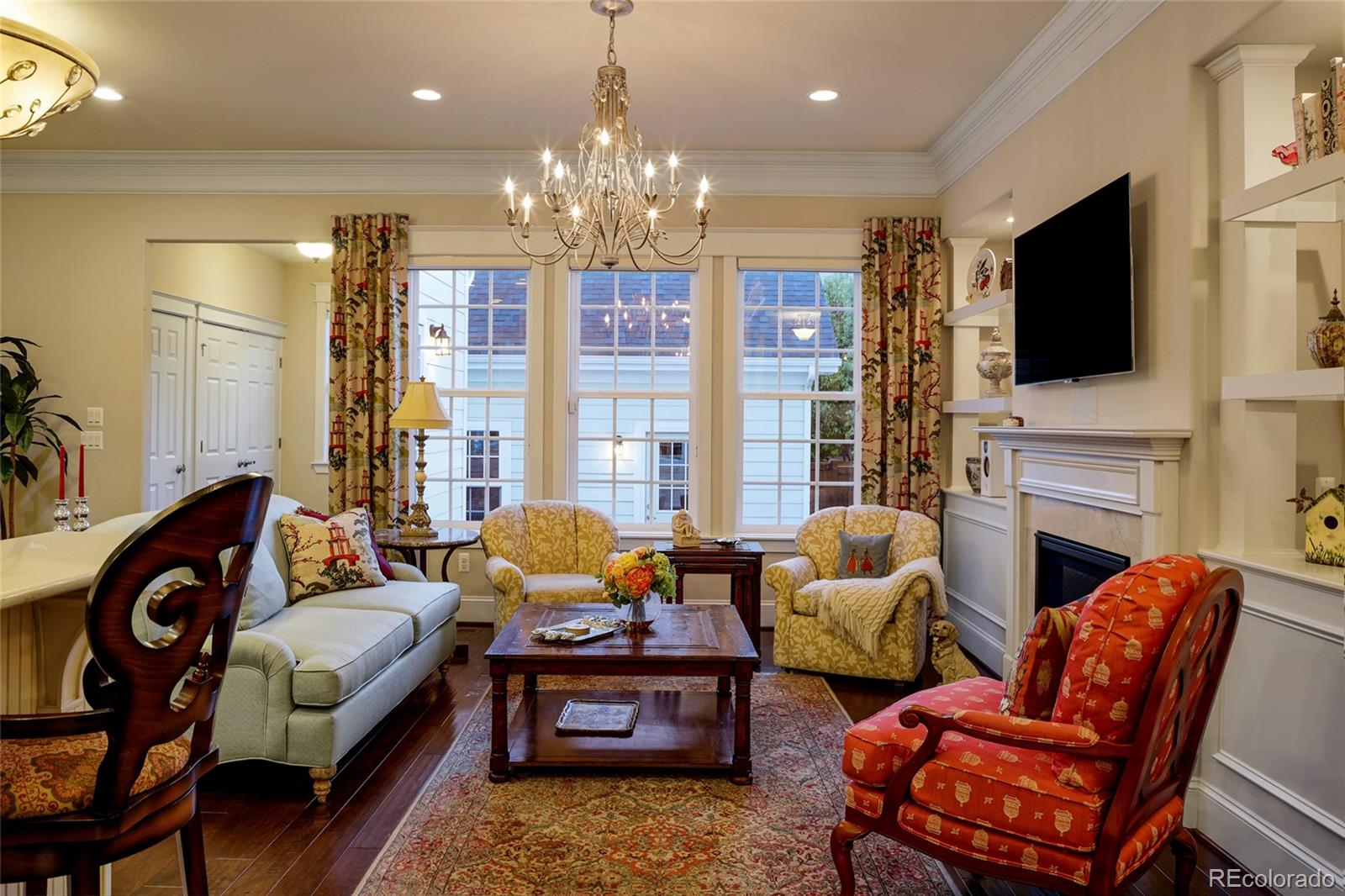 5073 Valentia Street